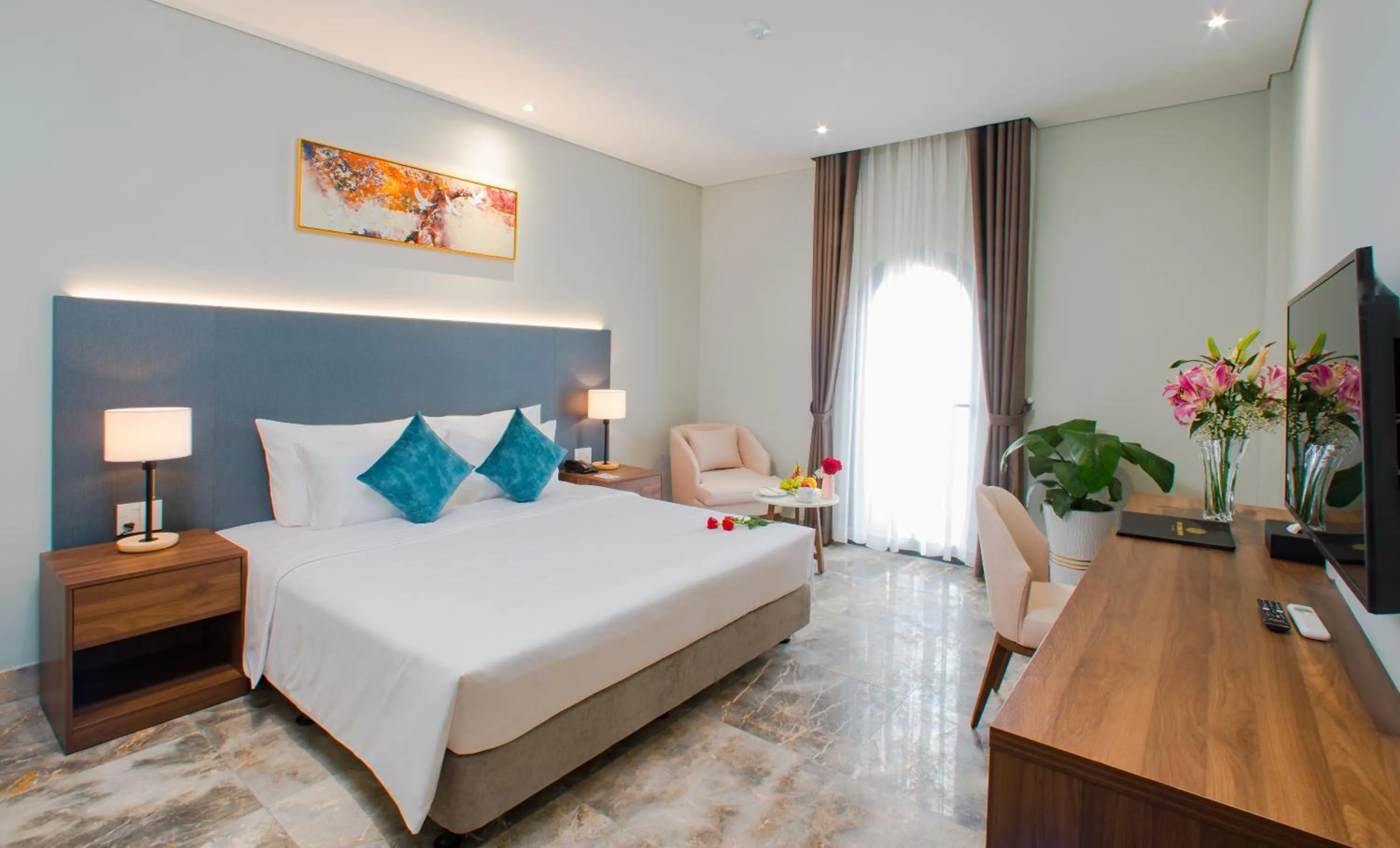 Bedroom, Bed in PHU THANG GRAND HOTEL