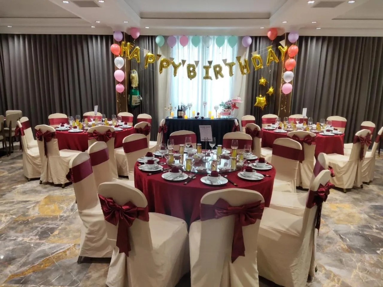 Restaurant/places to eat in PHU THANG GRAND HOTEL