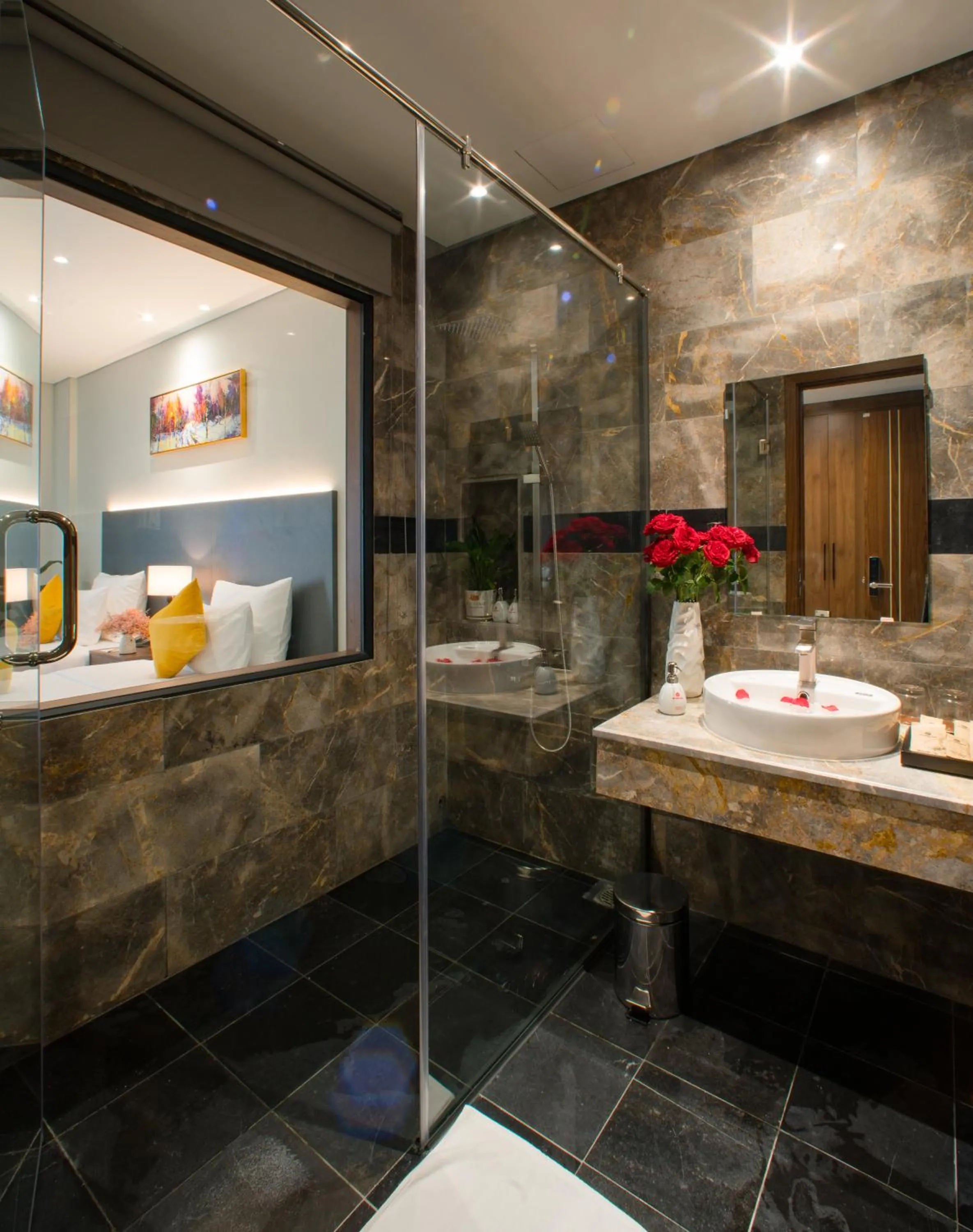 Bathroom in PHU THANG GRAND HOTEL