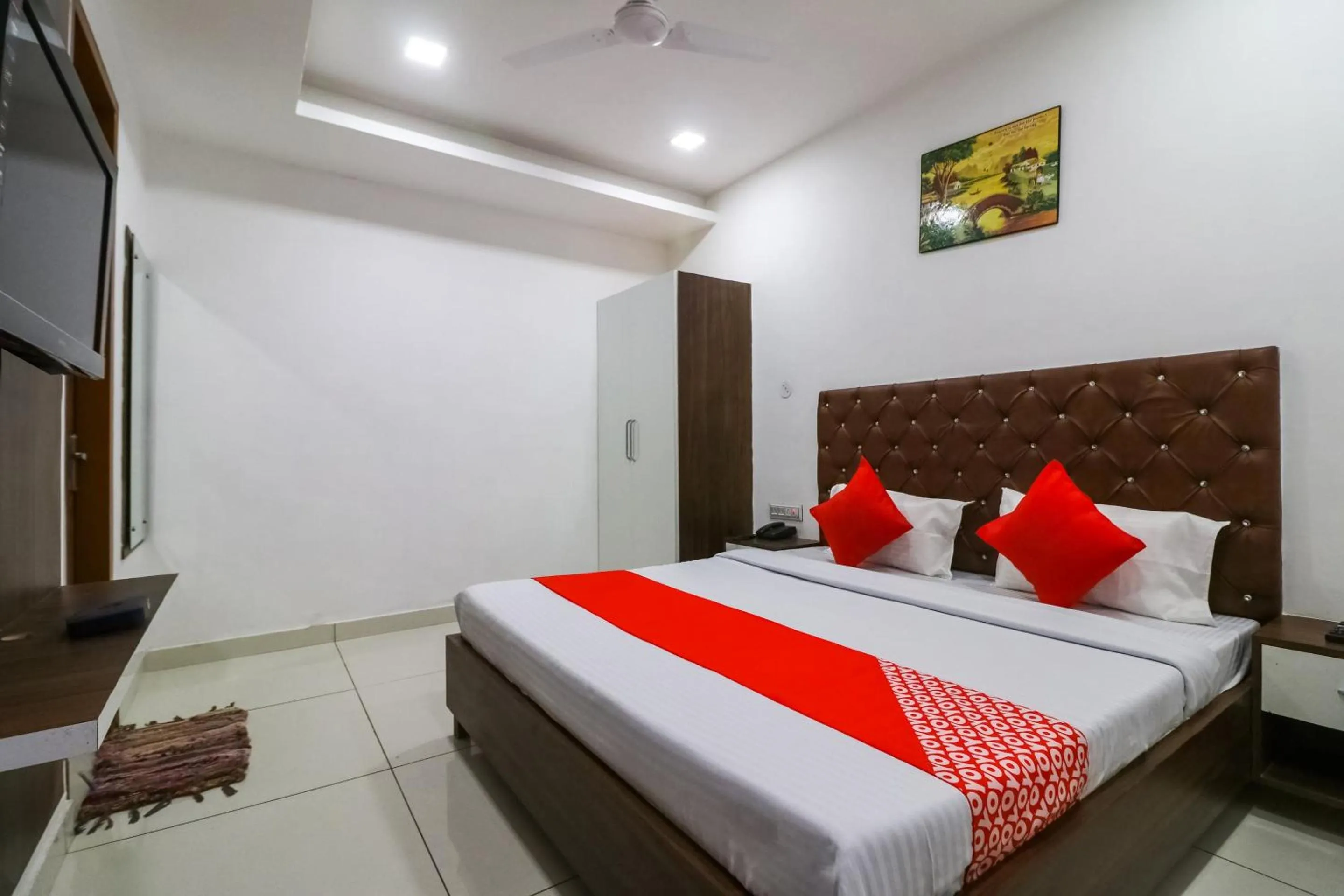 Bedroom in Hotel O SkyCity