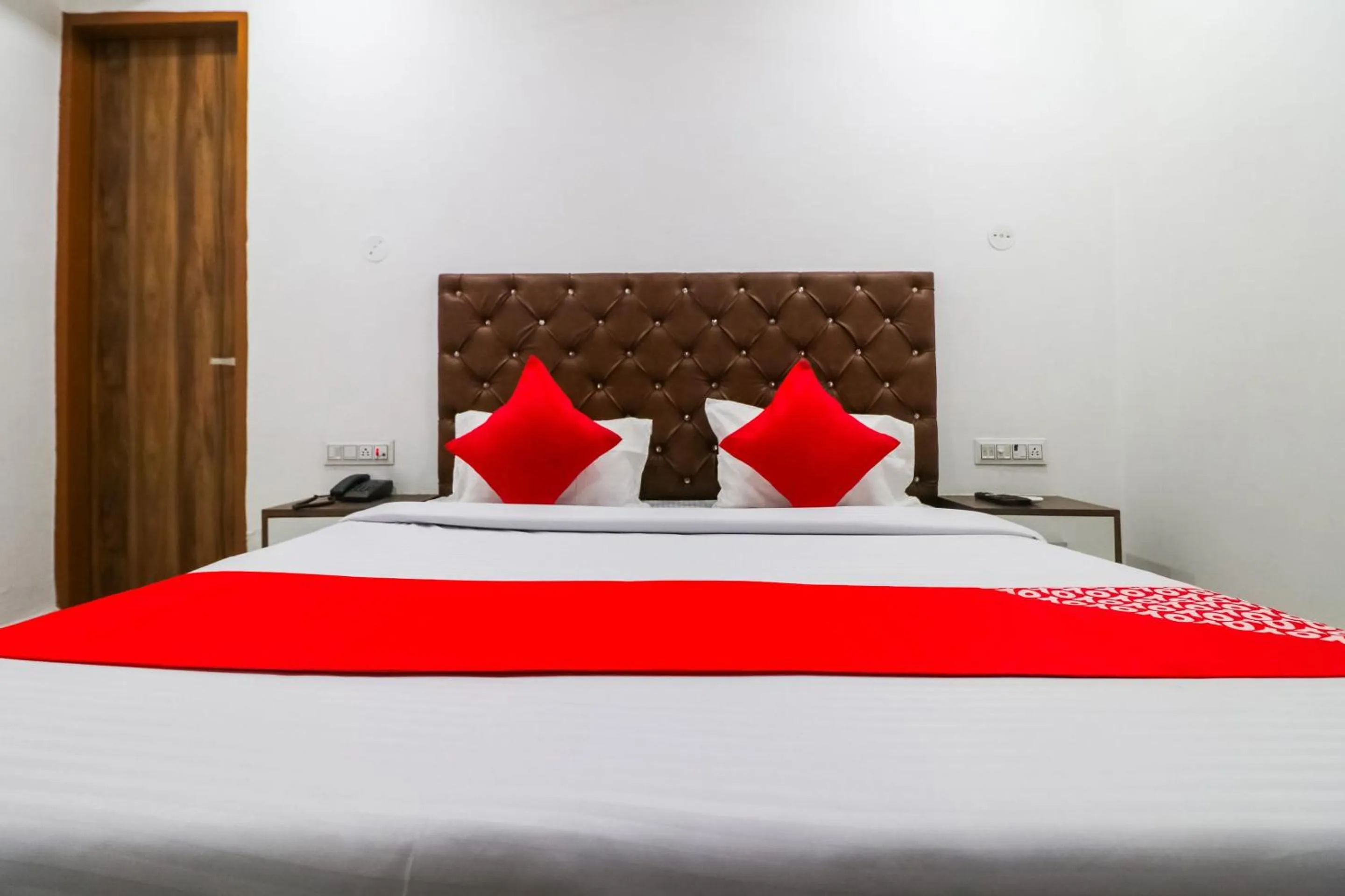 Bedroom in Hotel O SkyCity