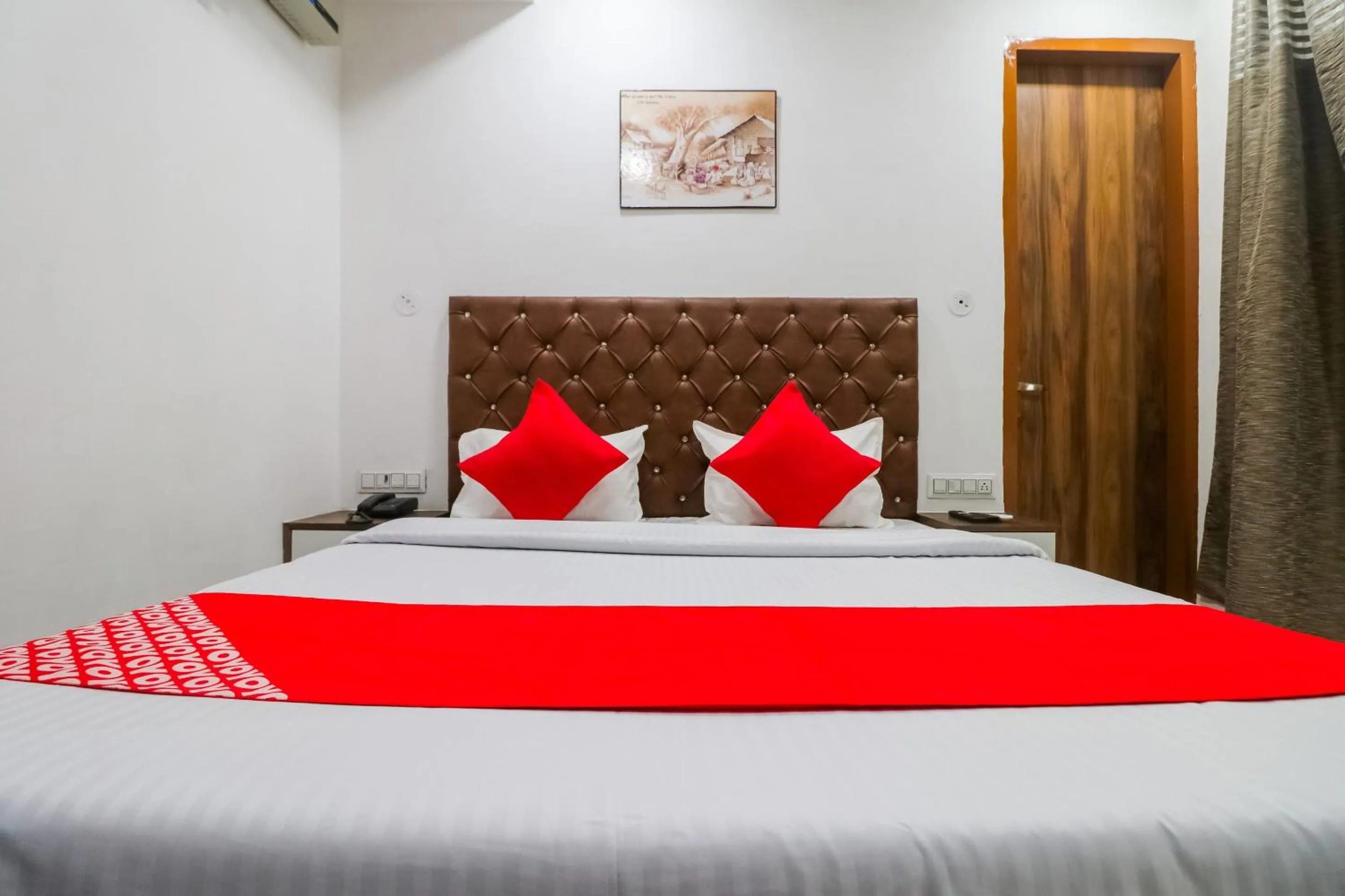 Bedroom in Hotel O SkyCity