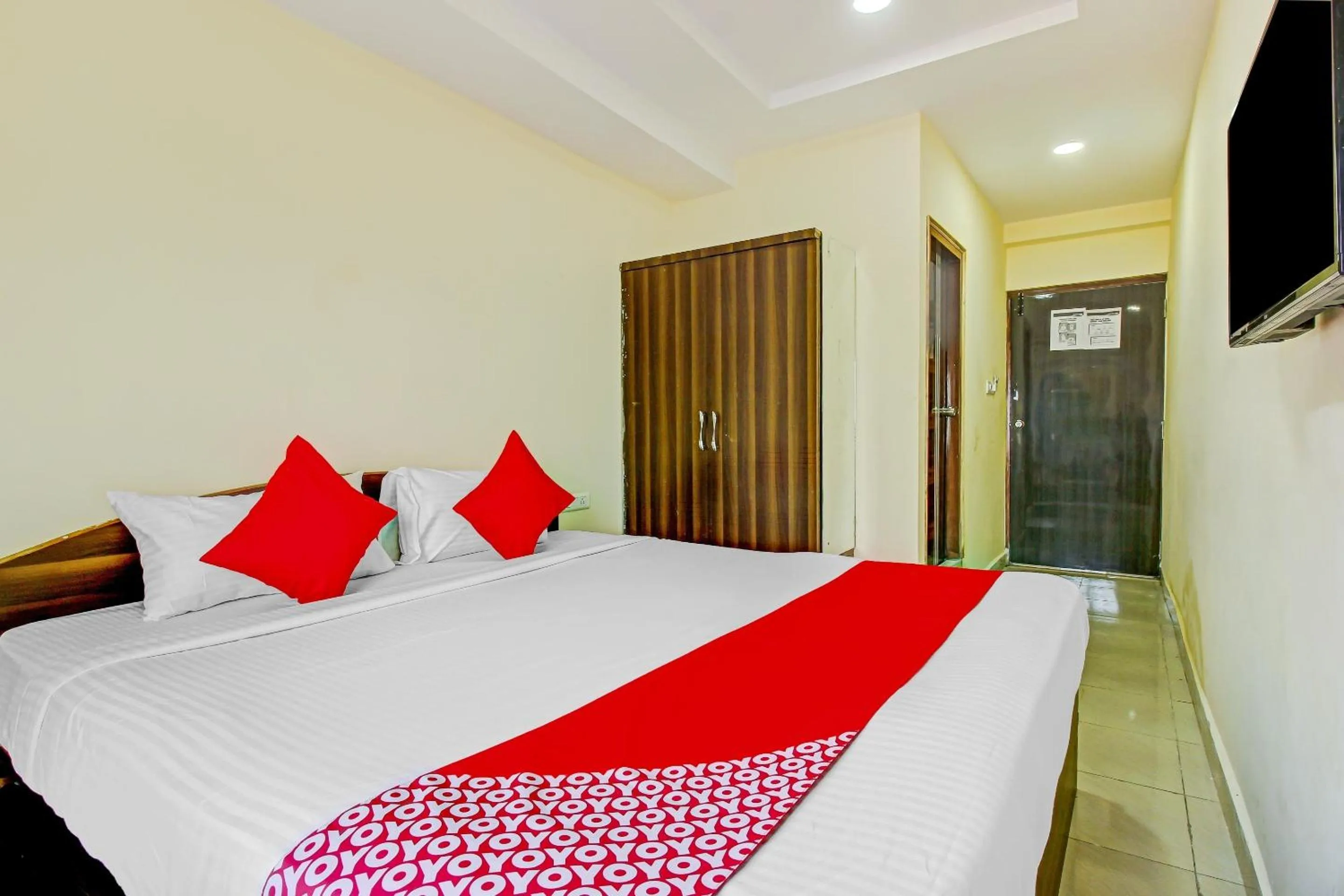 Bedroom, Bed in Hotel O Adhin Residency