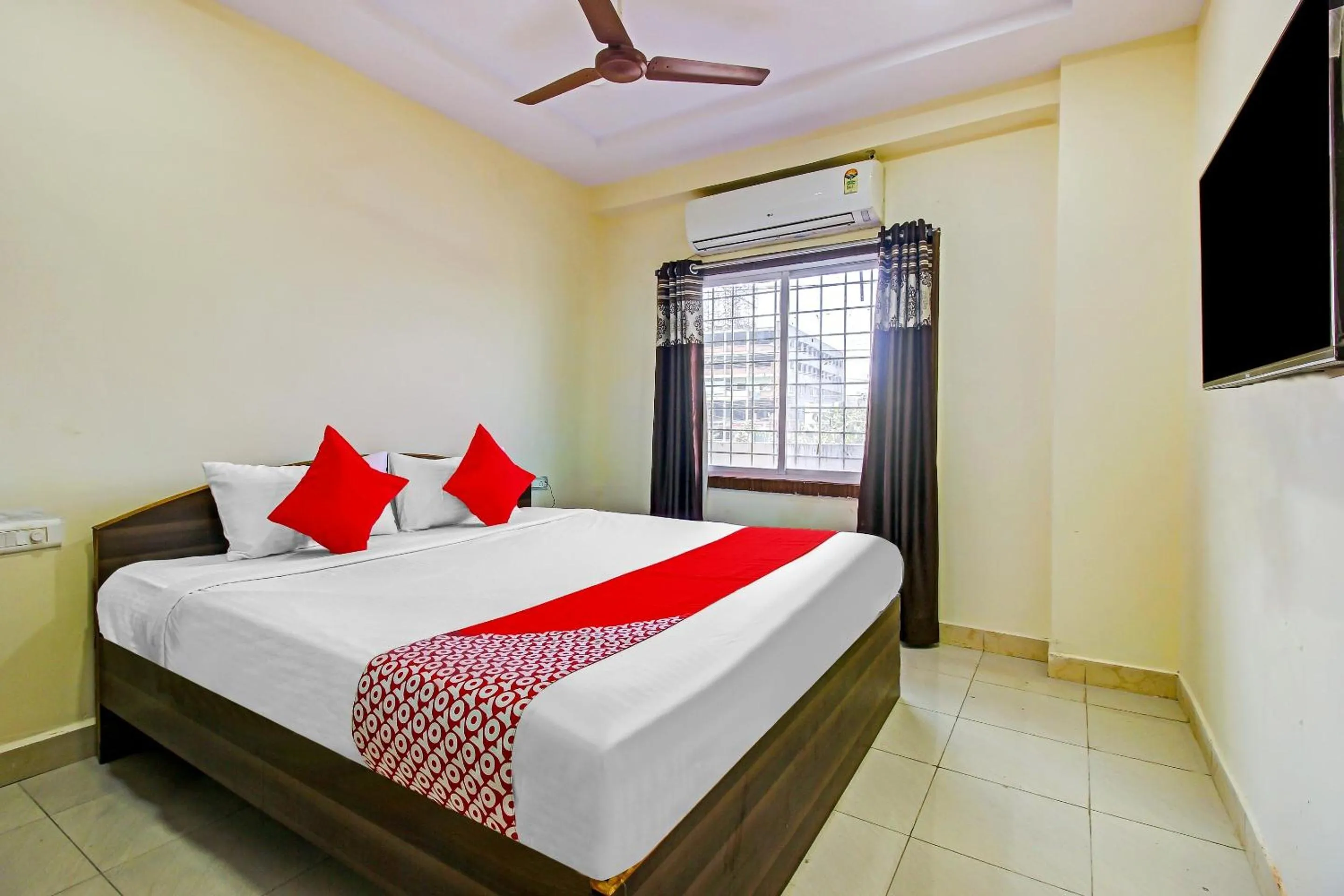 Bedroom, Bed in Hotel O Adhin Residency