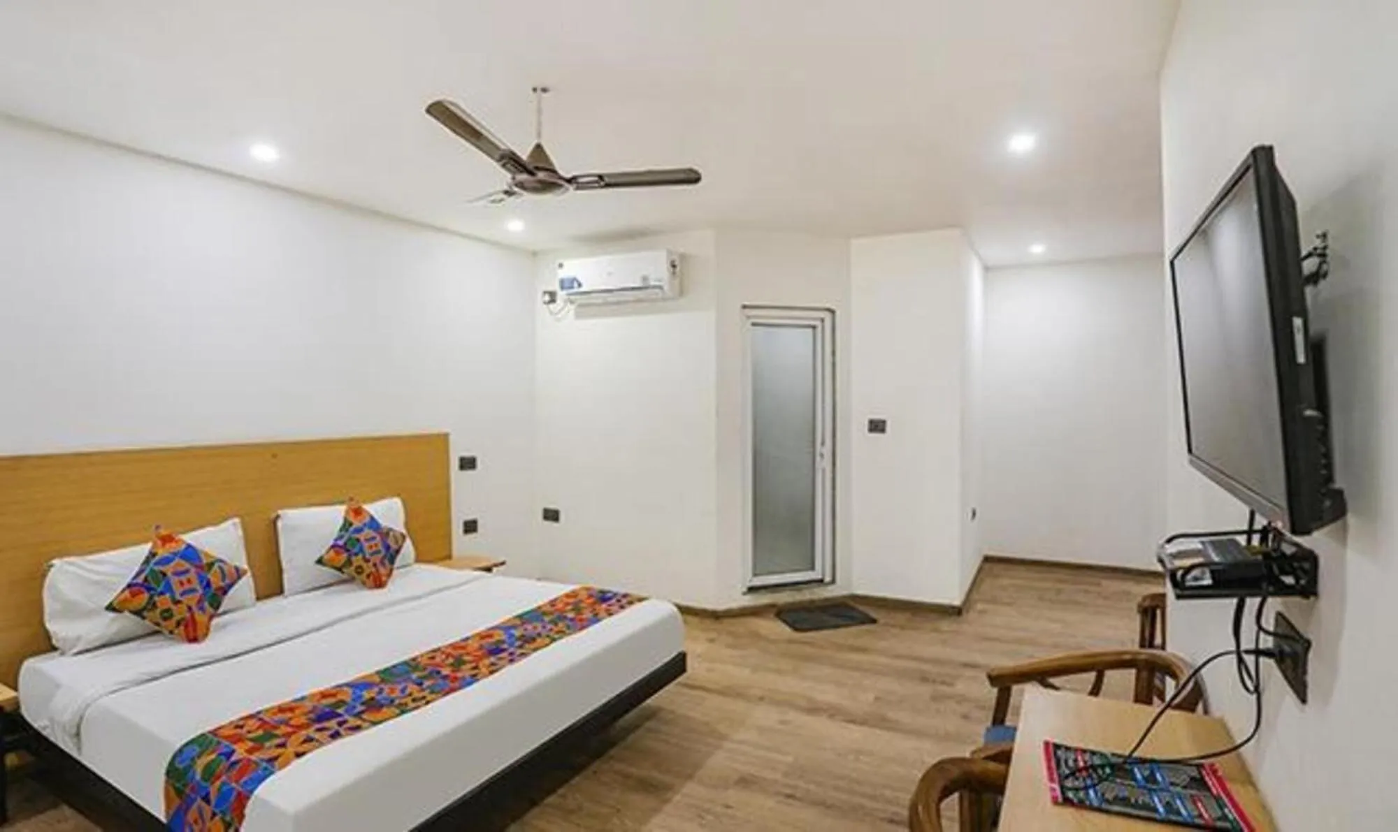 Bed in FabHotel Royale 58