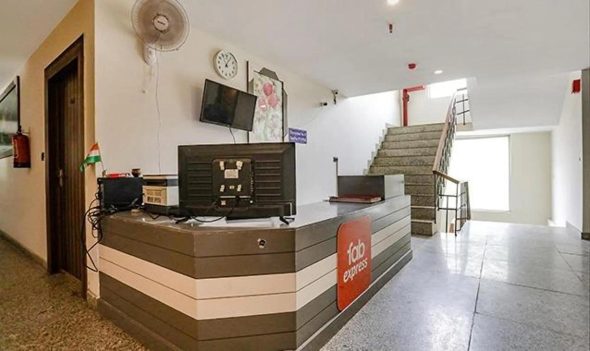 Lobby or reception in FabHotel Royale 58