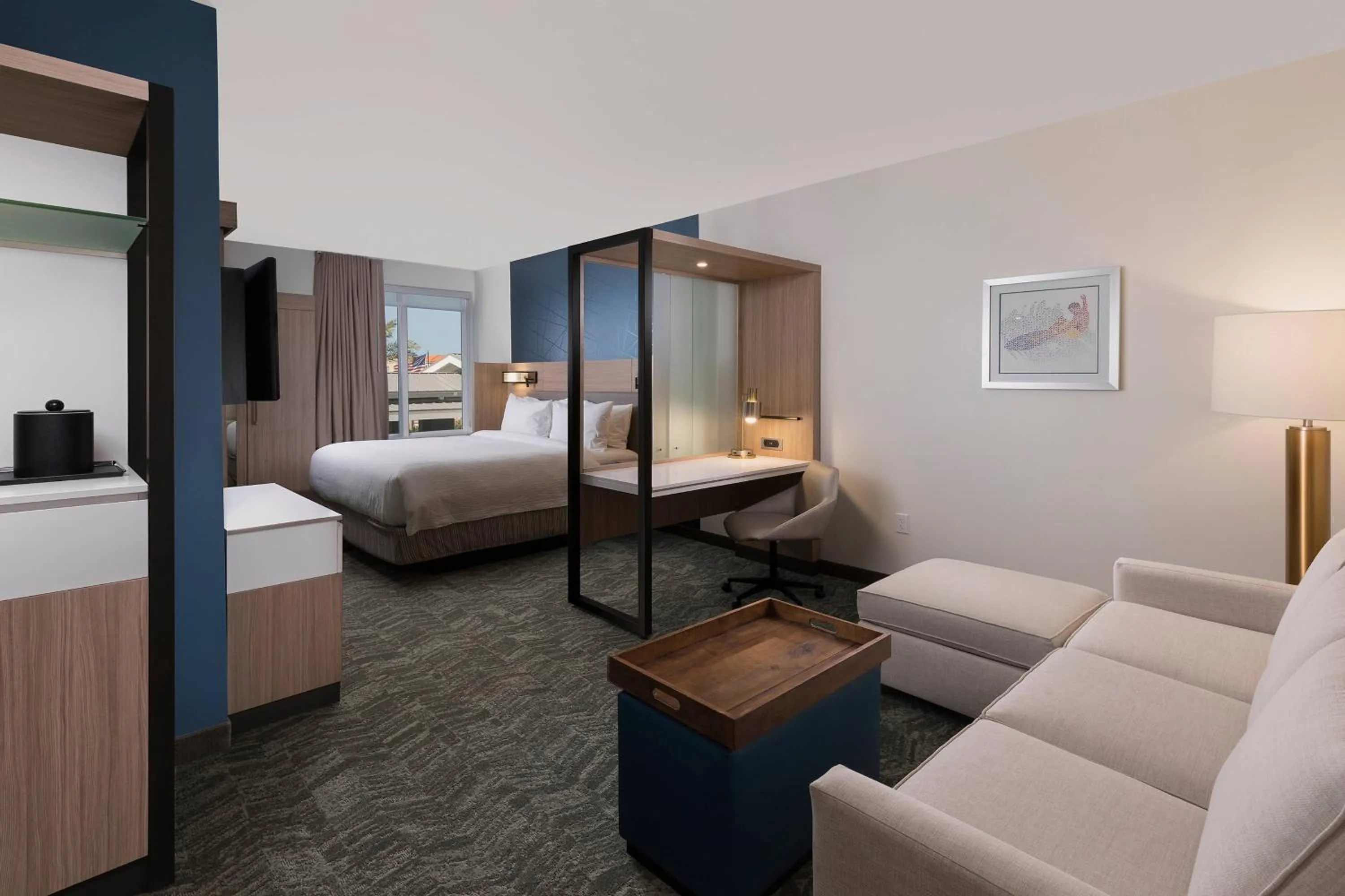 Photo of the whole room, Bed in SpringHill Suites by Marriott Amelia Island