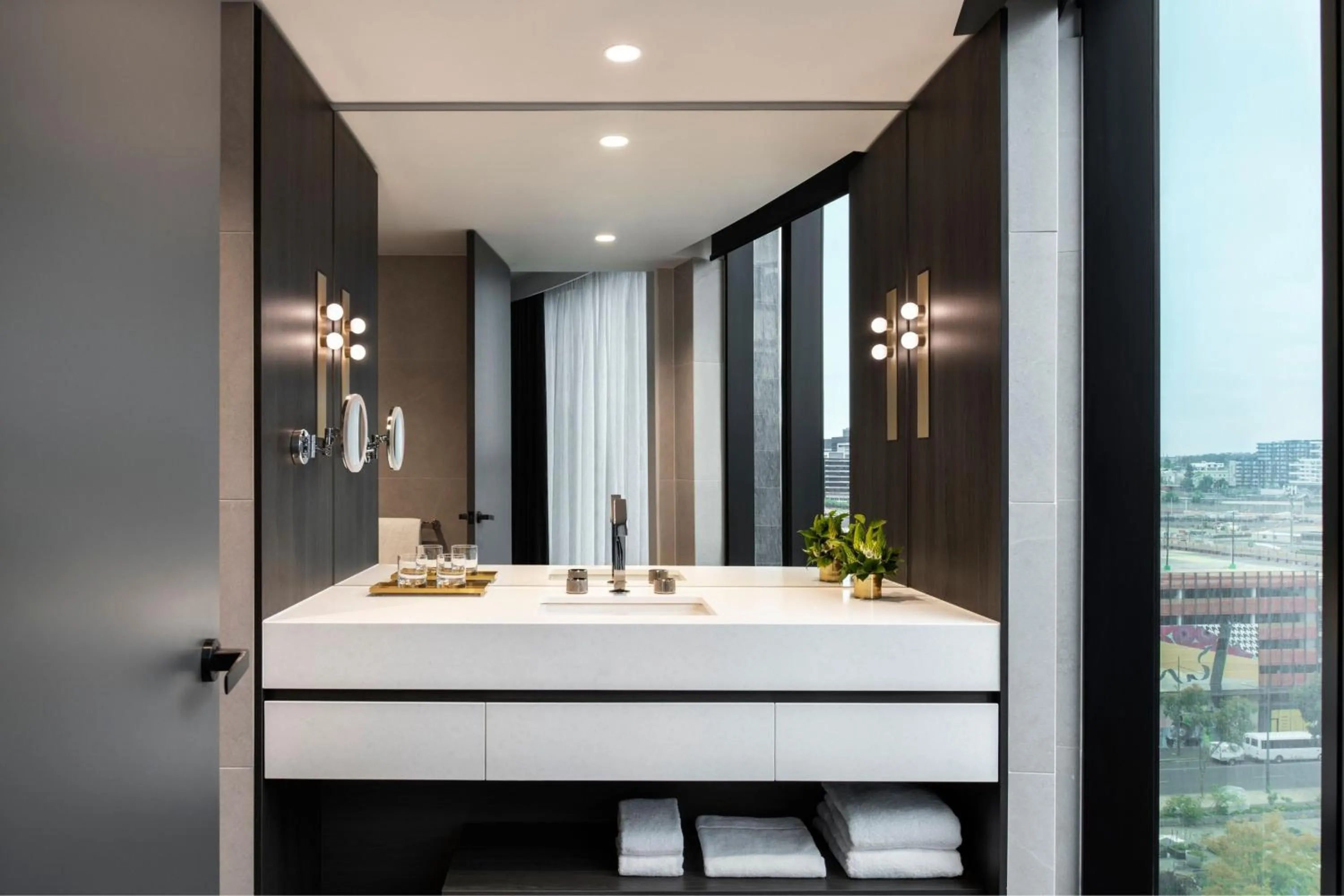 Photo of the whole room in Melbourne Marriott Hotel Docklands