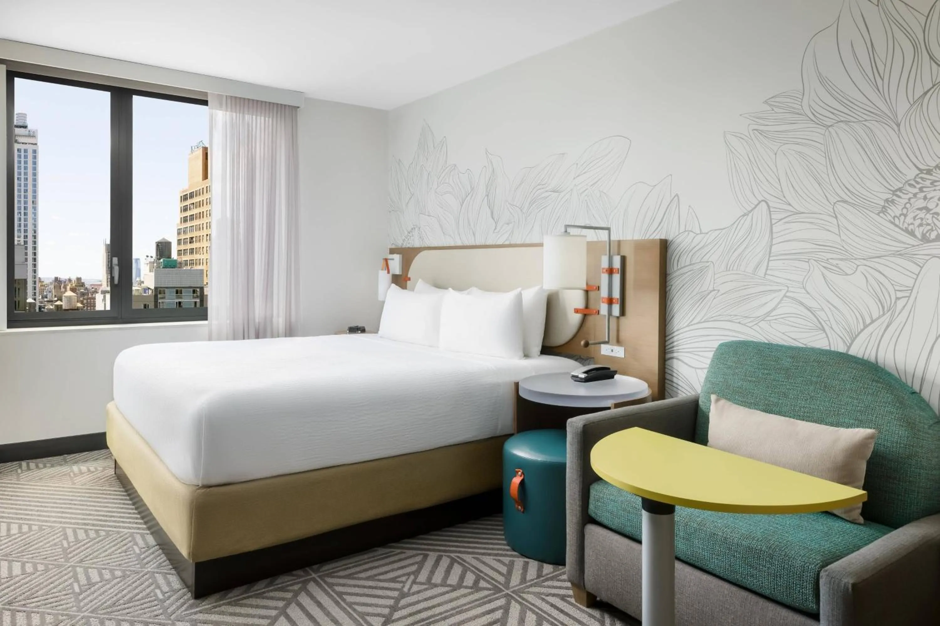 Photo of the whole room, Bed in SpringHill Suites by Marriott New York Manhattan Chelsea