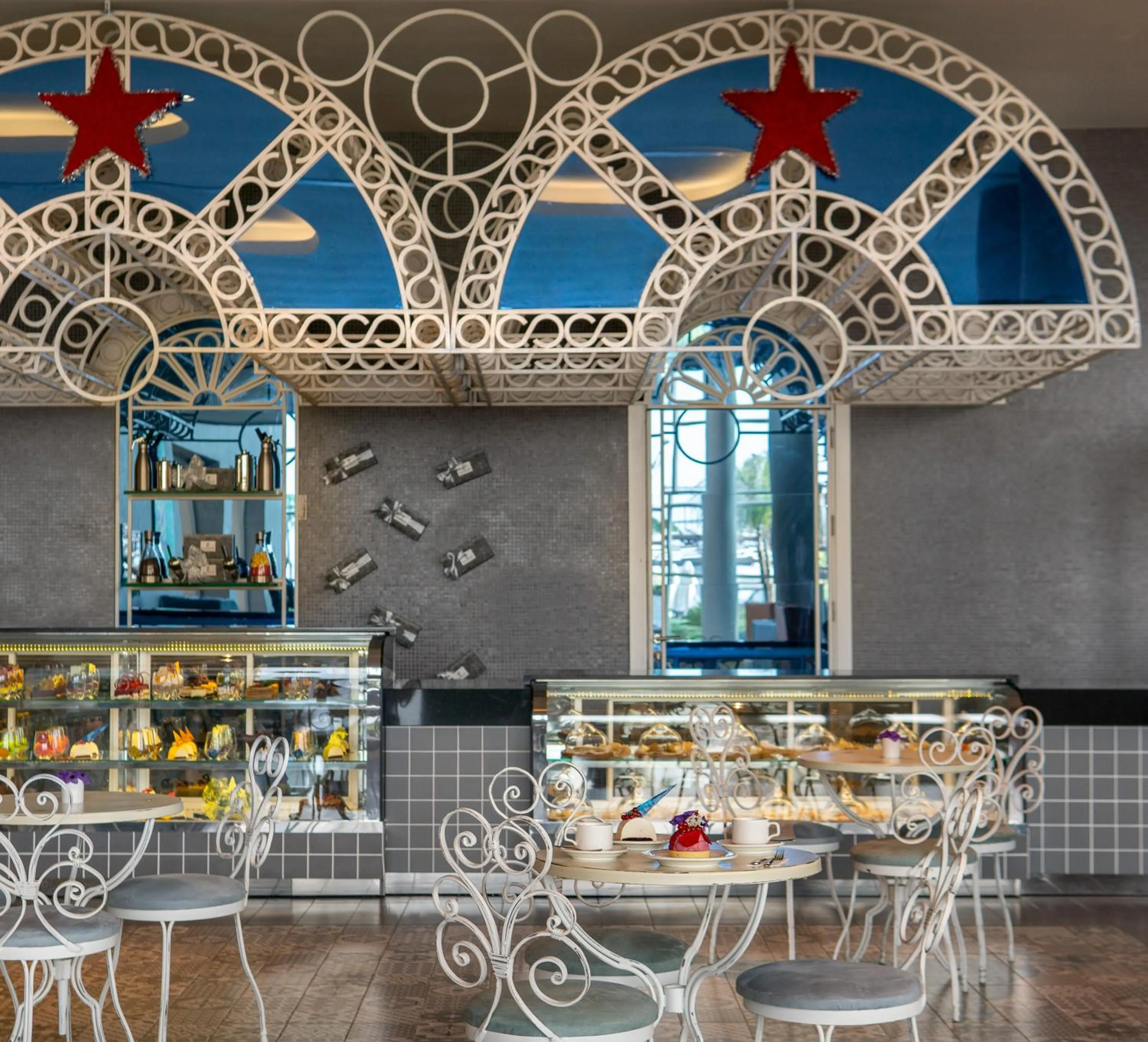 Restaurant/places to eat in Elexus Hotel Resort & Spa & Casino