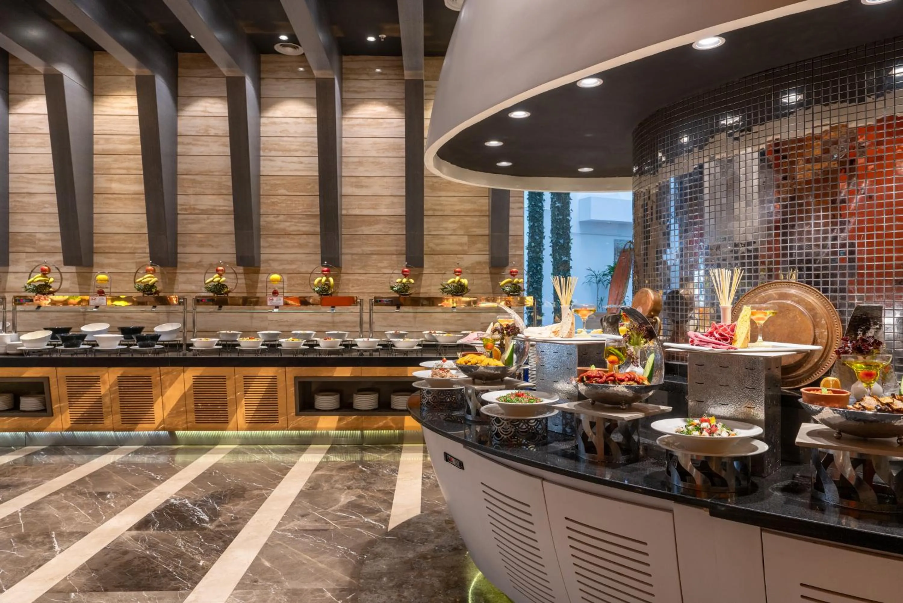 Restaurant/places to eat in Elexus Hotel Resort & Spa & Casino