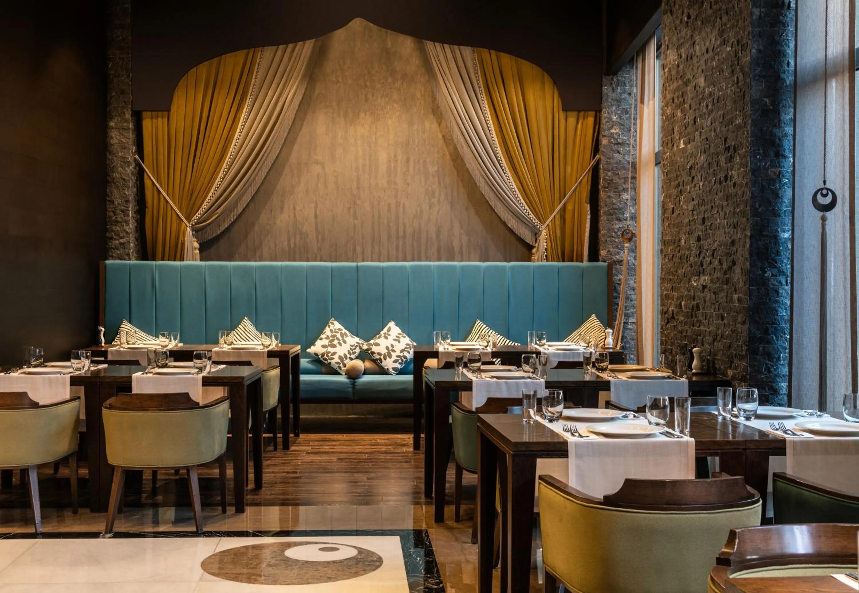 Restaurant/places to eat in Elexus Hotel Resort & Spa & Casino