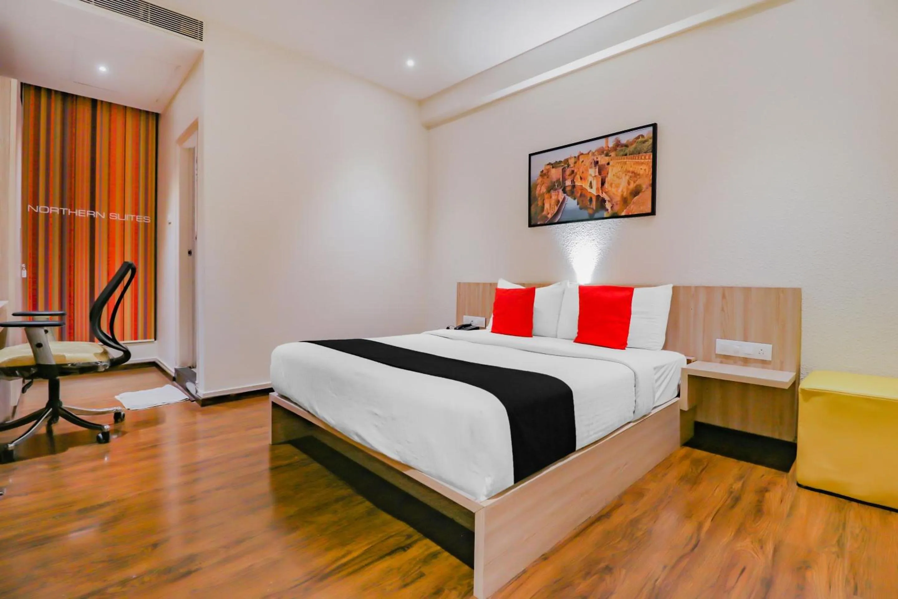 Bedroom, Bed in Capital O Royal Keys Near Brookfield Mall, AECS Layout