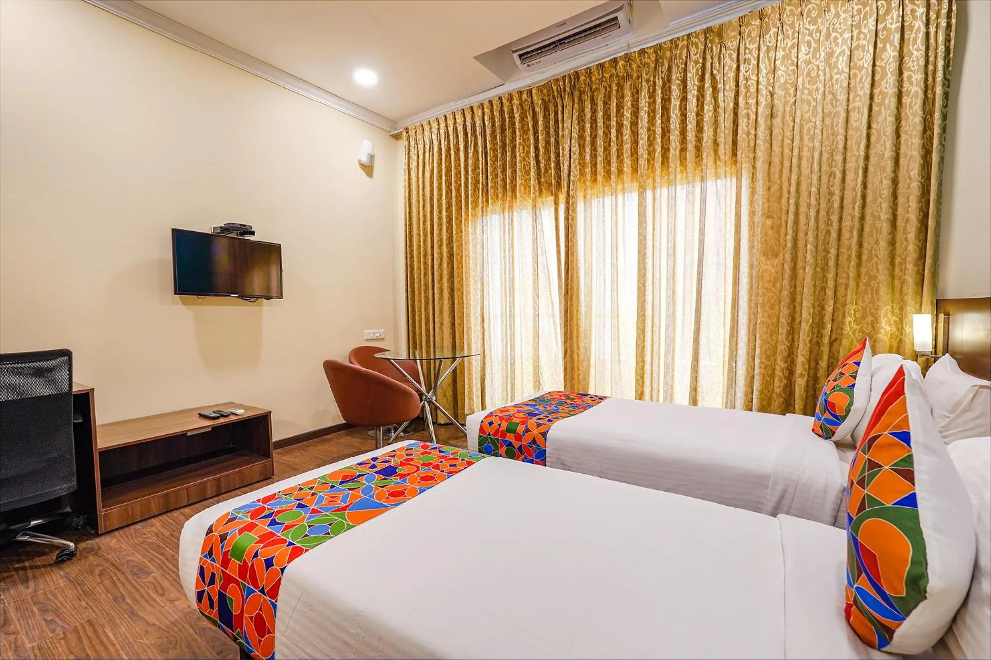 Bedroom, Bed in FabHotel Chris - Nr Vydehi Hospital