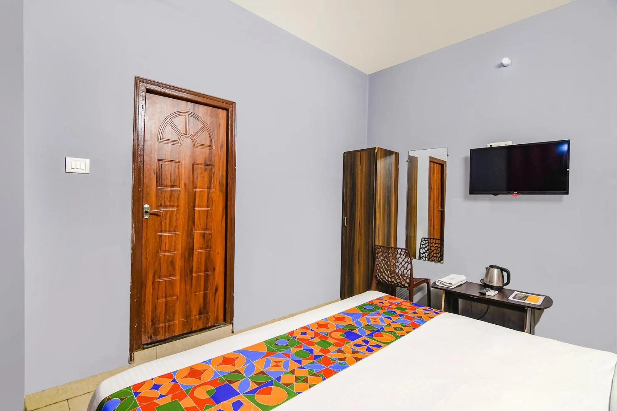 Bed in Via Westin Plaza