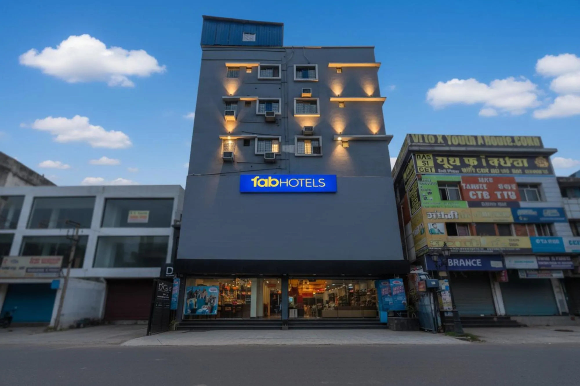 Property building in Via Westin Plaza