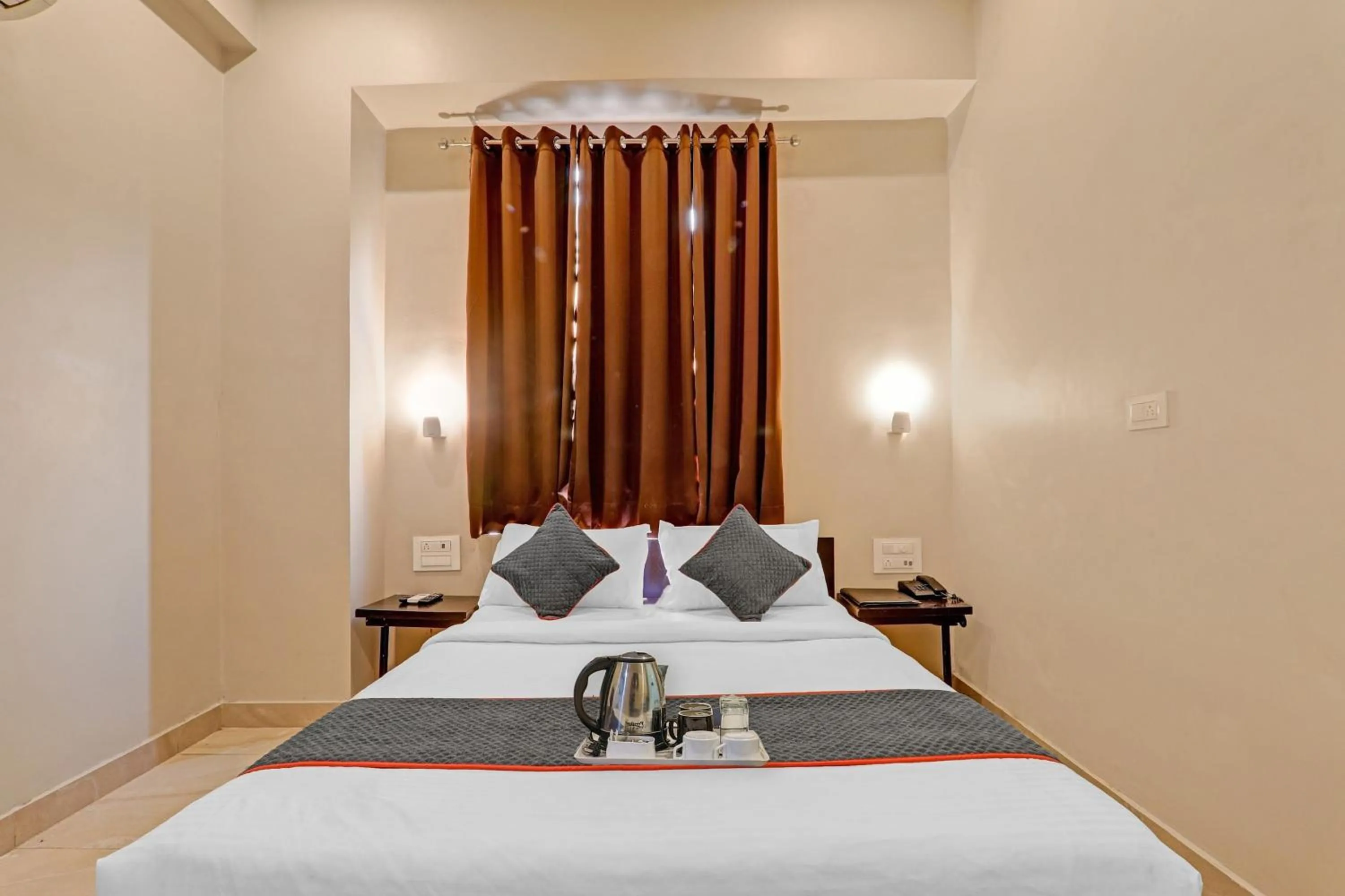 Other in Super Townhouse Amaraa Hotel Near Phoenix Palassio