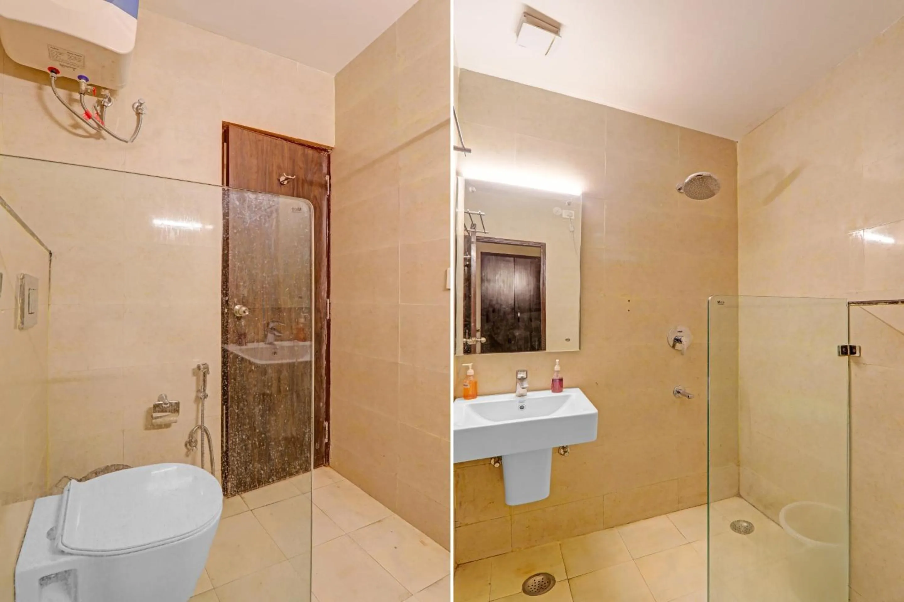 Bathroom in Super Townhouse Amaraa Hotel Near Phoenix Palassio