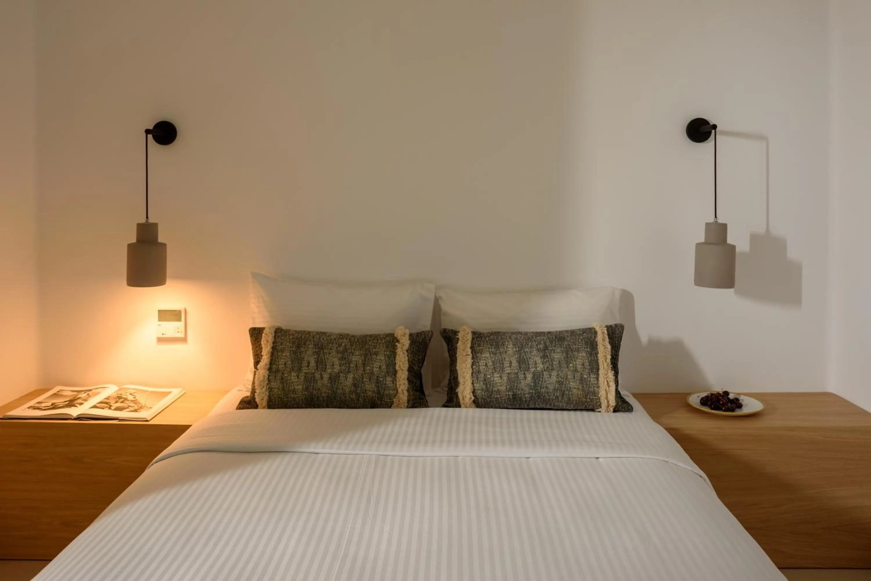 Bed in Este Luxury Suites