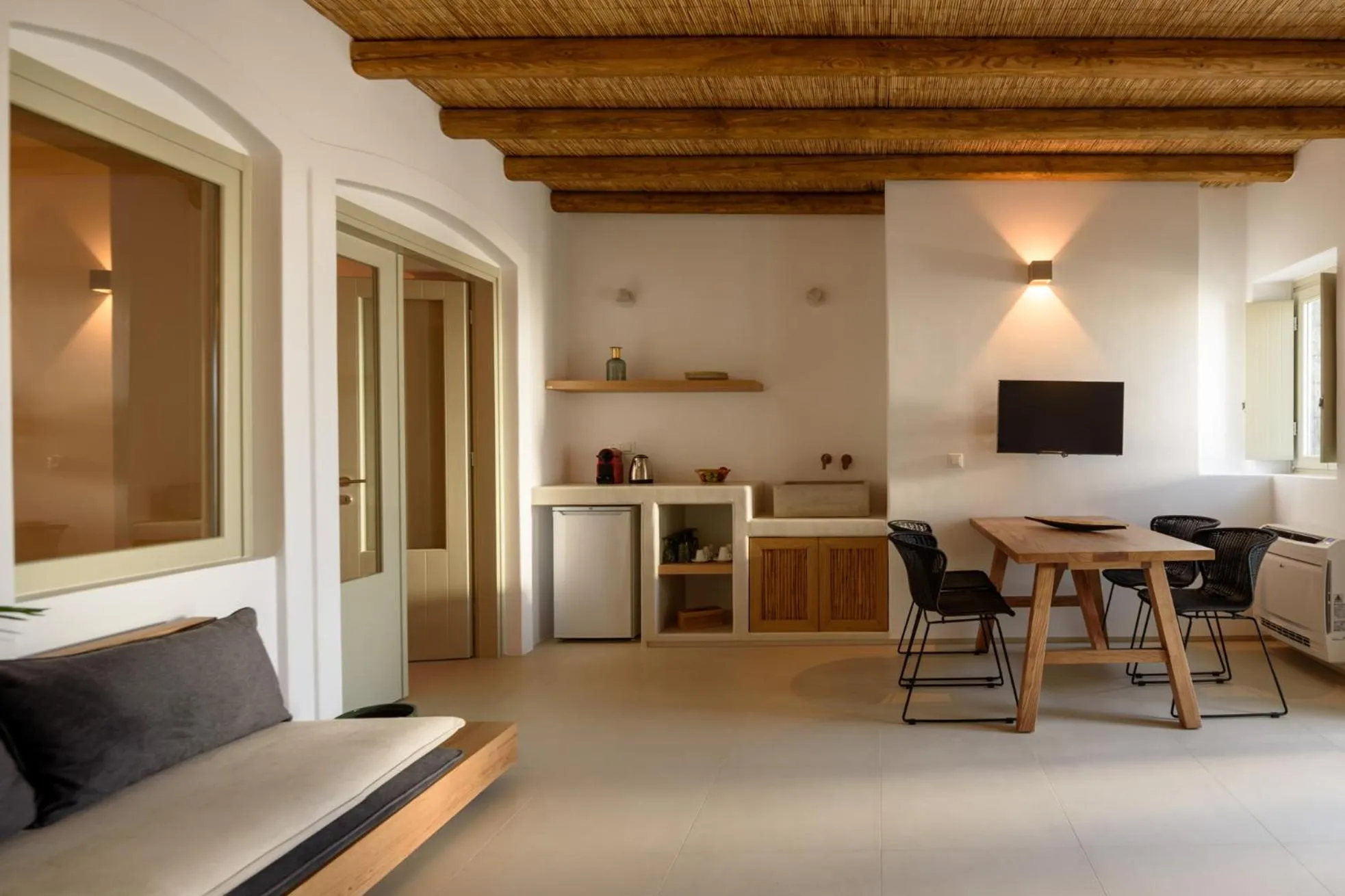 TV and multimedia in Este Luxury Suites