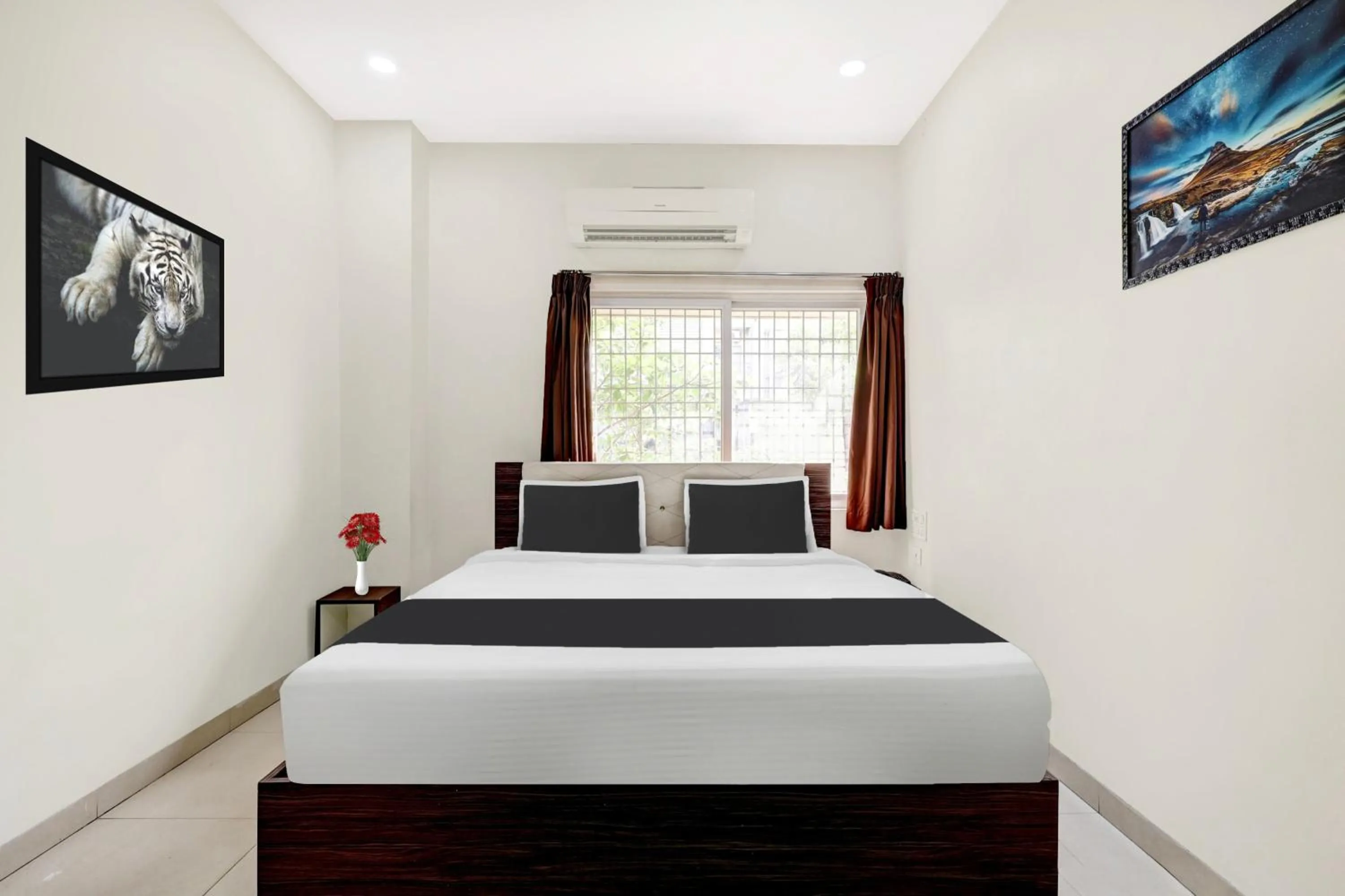 Standard Double Room - single occupancy in Super Collection O Dabagardens Near RK Beach