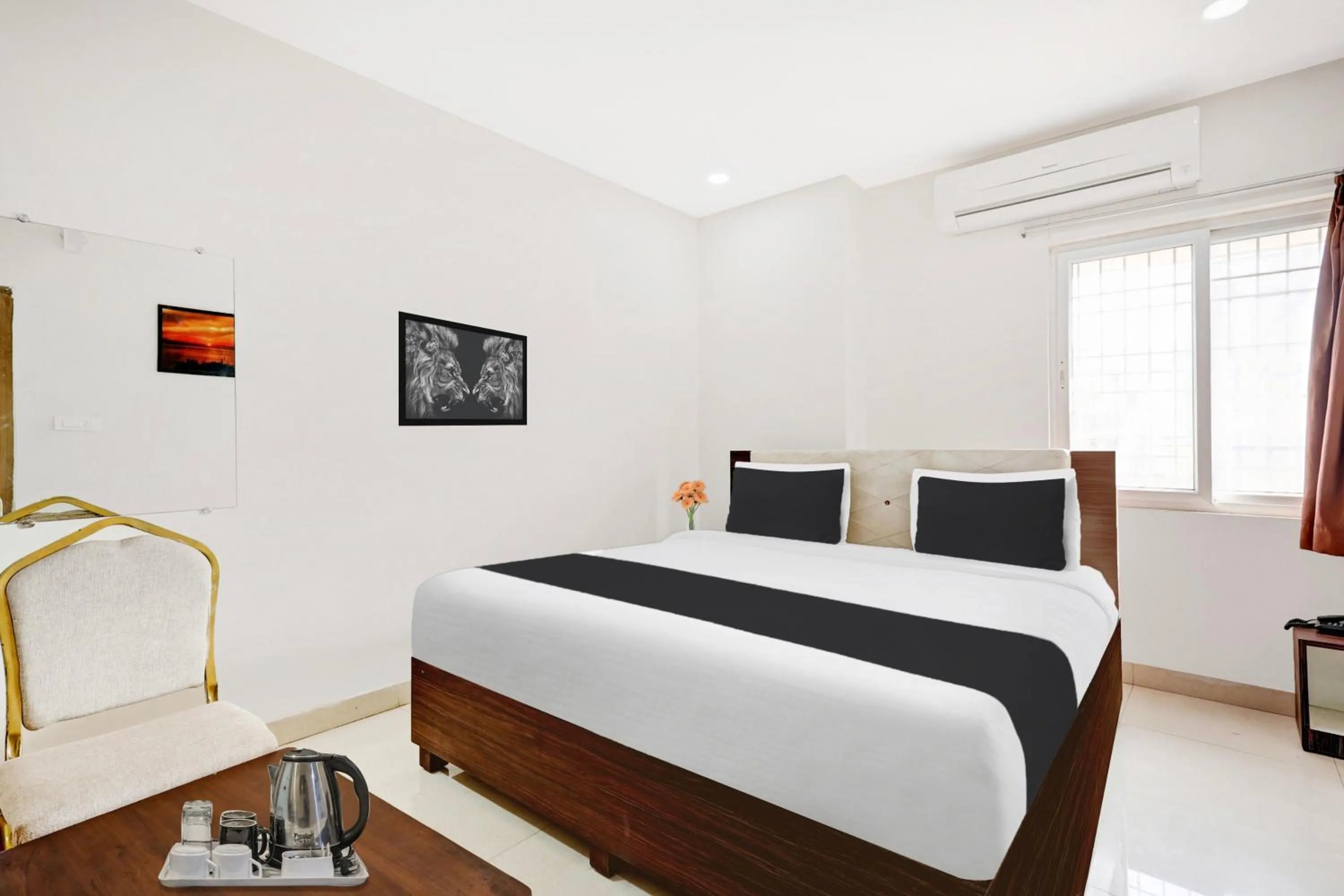 Bedroom, Bed in Collection O Dabagardens Near RK Beach