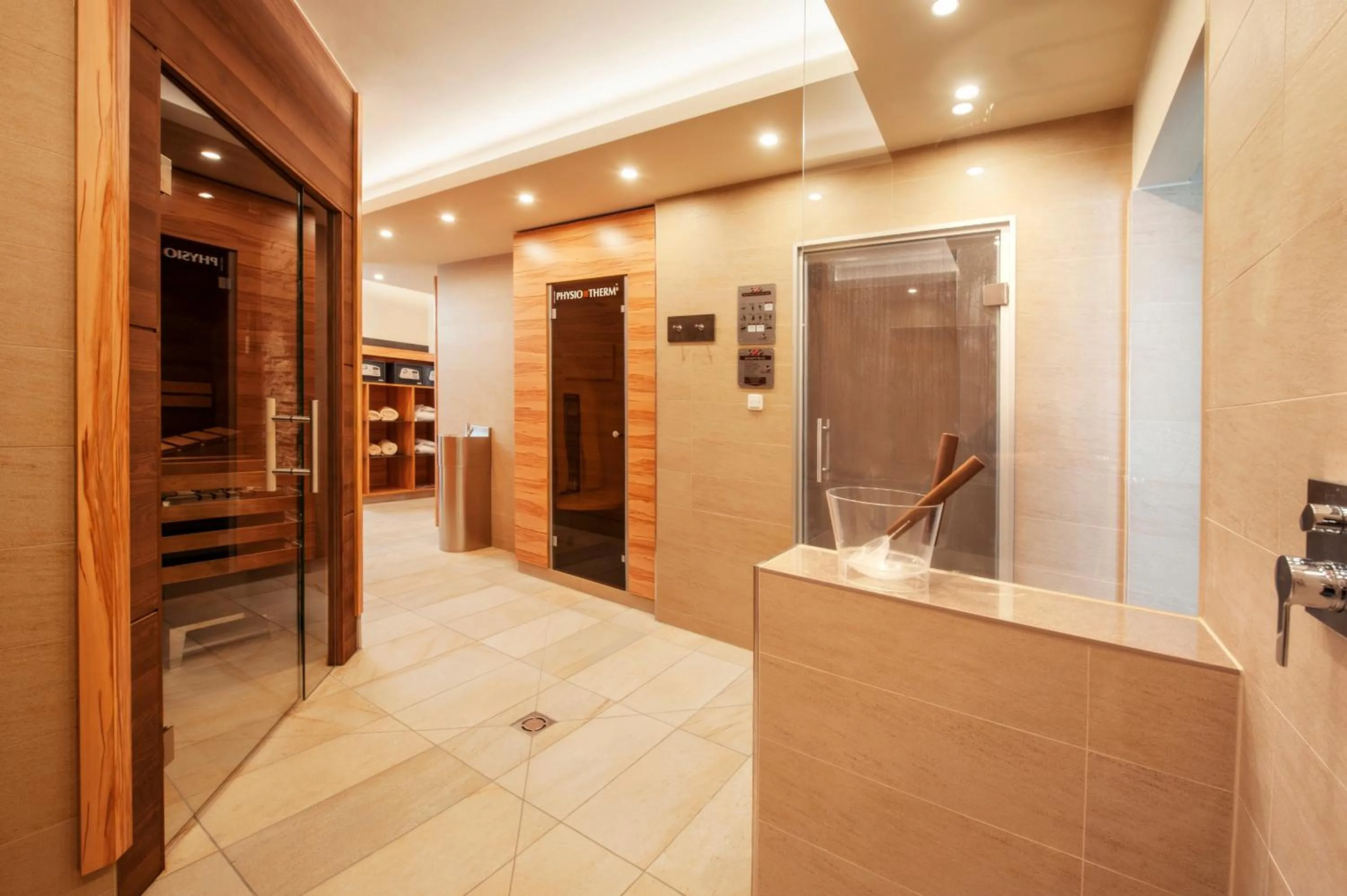 Spa and wellness centre/facilities in Hotel Weinberg GmbH