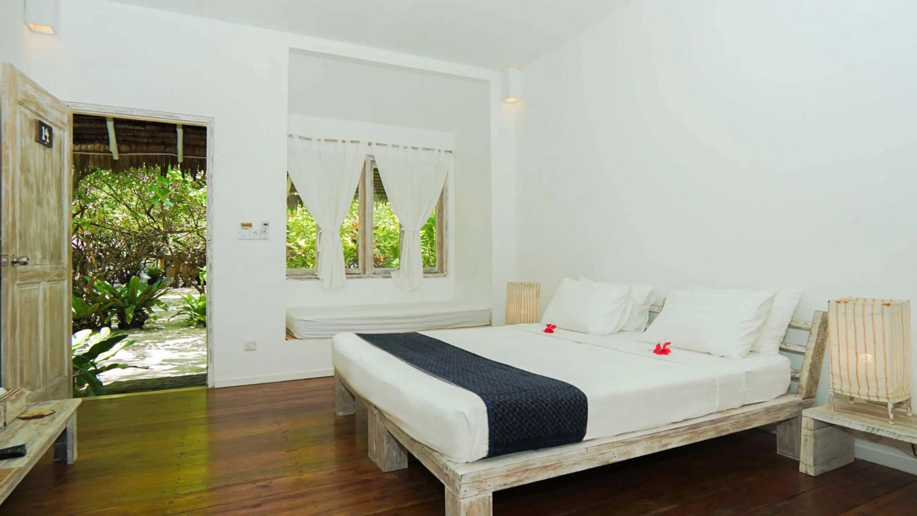 Bedroom, Bed in Trikora Beach Club and Resort