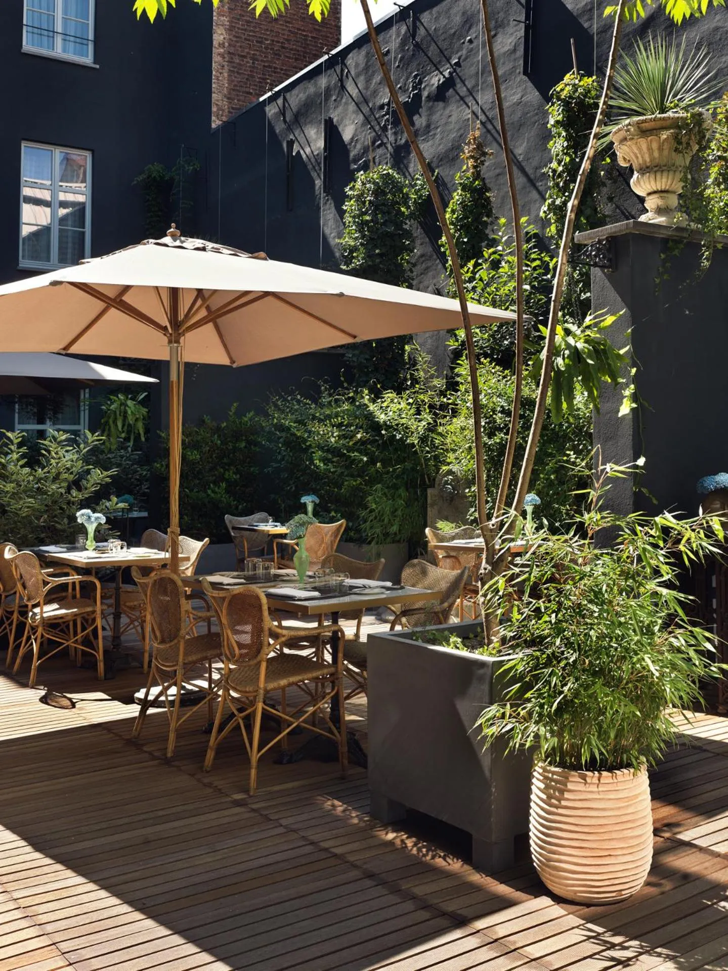 Patio in Juliana Hotel & Spa - Brussels Centre