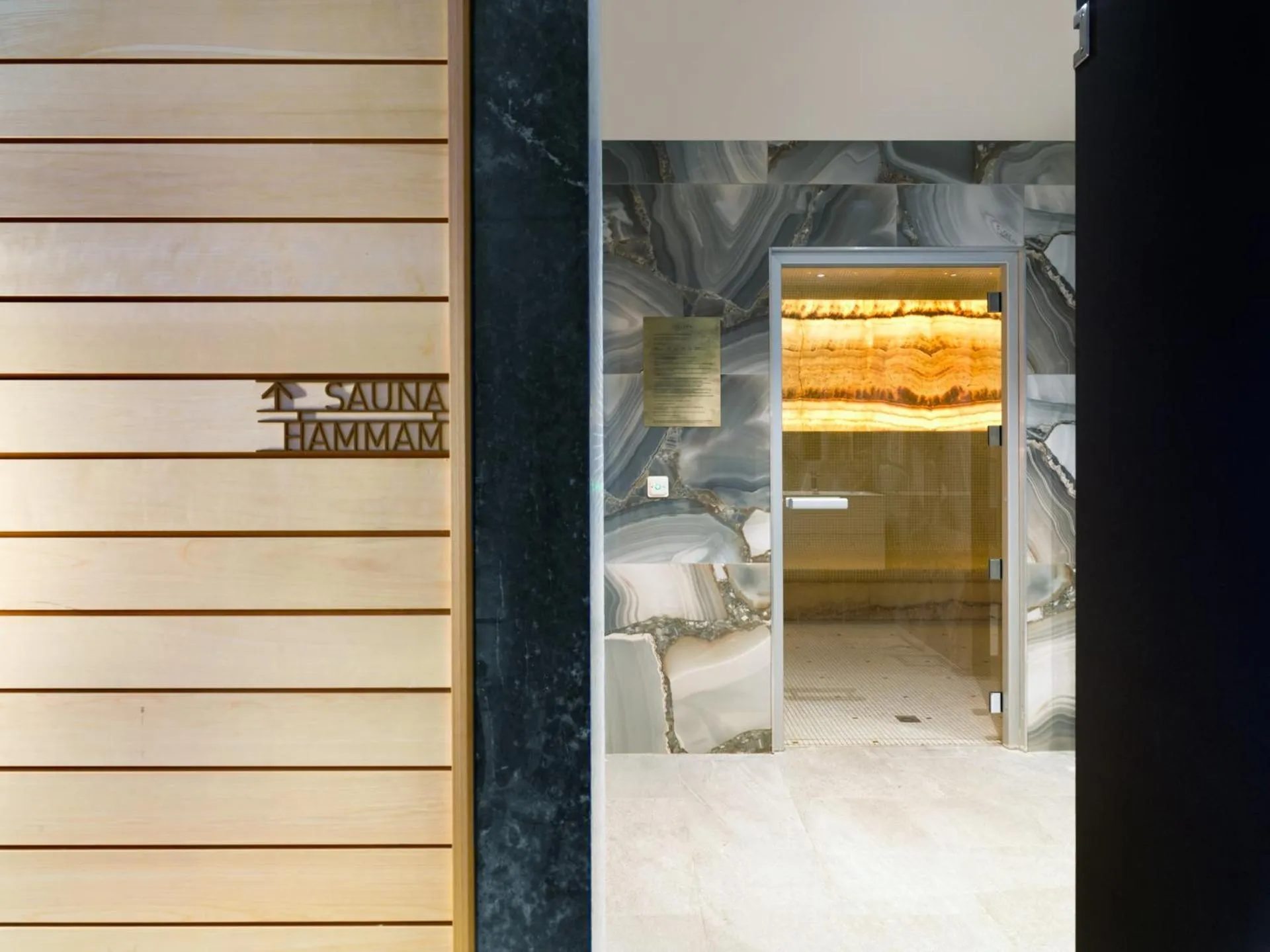 Sauna in Juliana Hotel & Spa - Brussels Centre