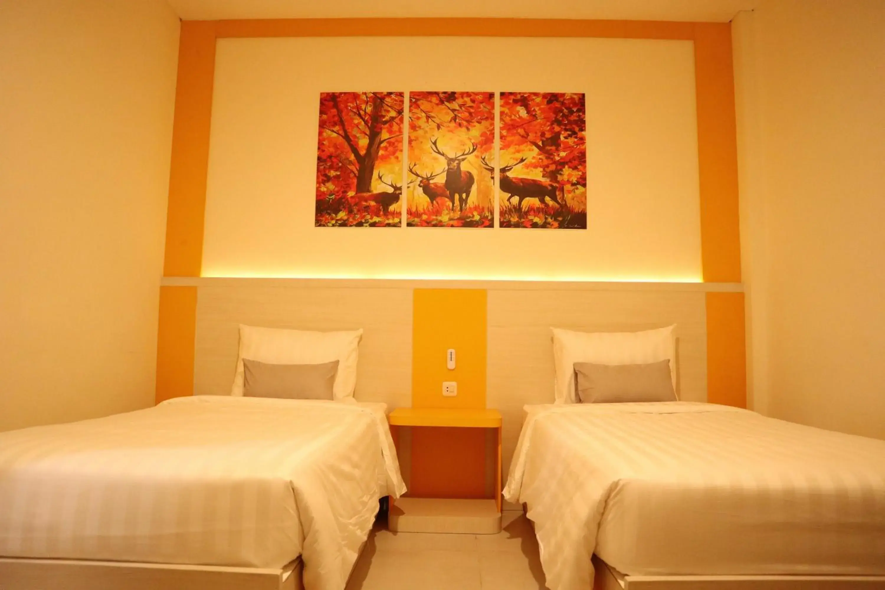 Superior Twin Room - No Window in D'Carol Hotel Superior Twin Room - No Window in D'Carol Hotel