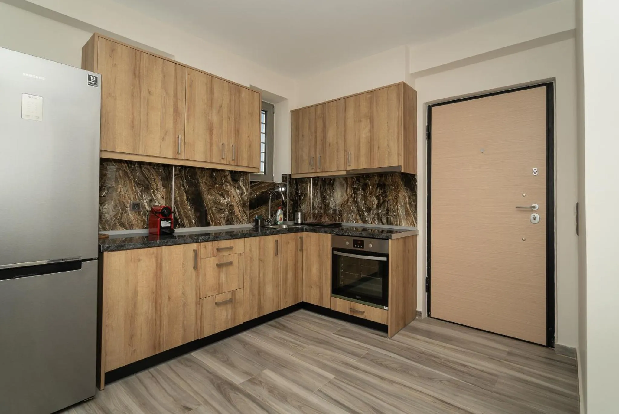 kitchen in CARLOS MANSION LUXURY SUITES