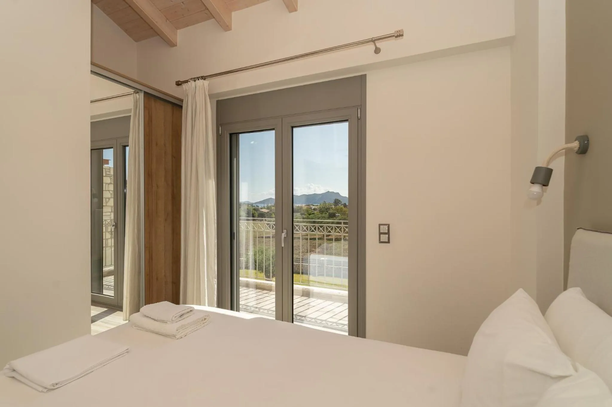 Bedroom, Bed in CARLOS MANSION LUXURY SUITES