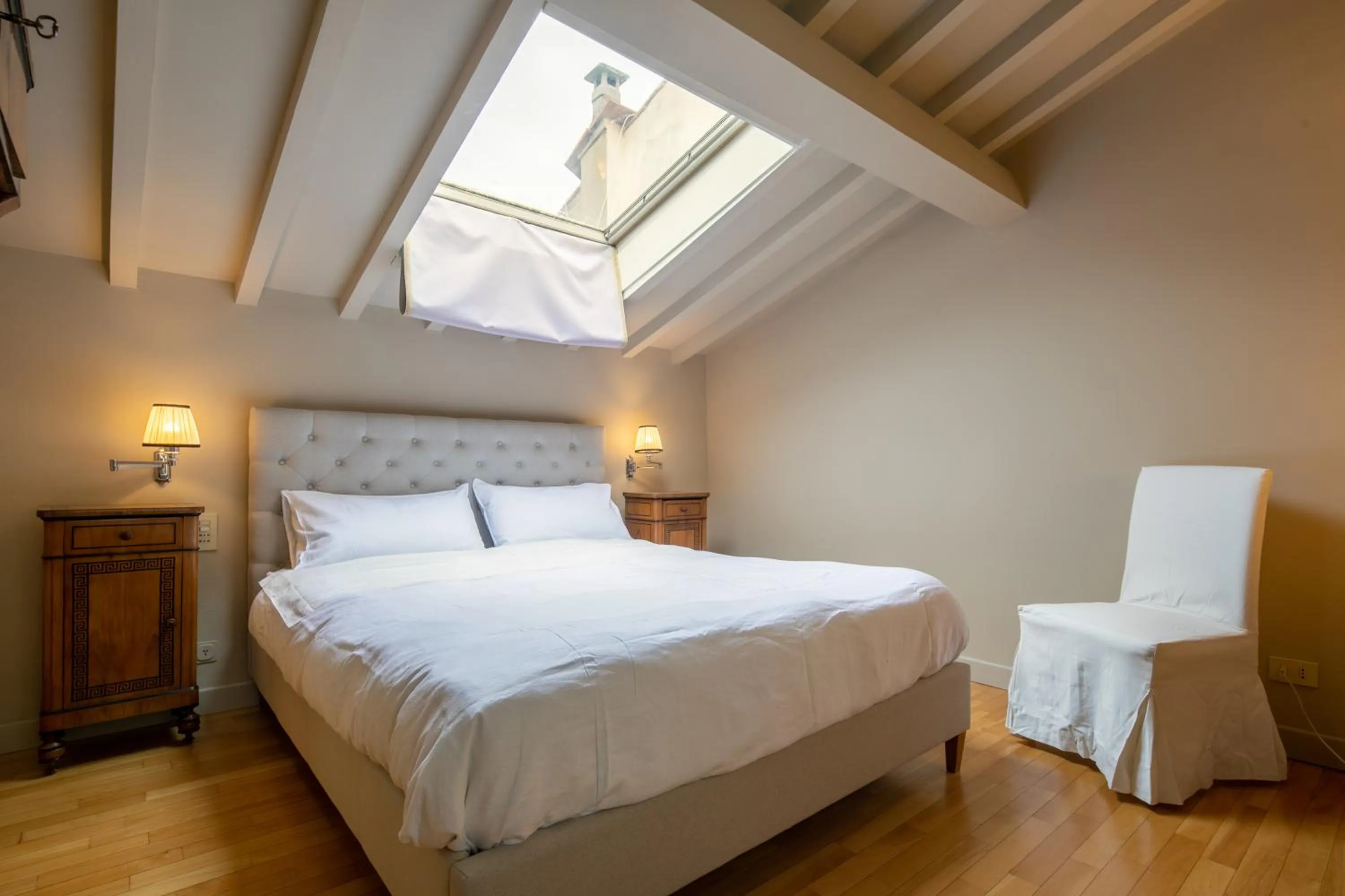 Bedroom, Bed in San Jacopo Top by Mmega