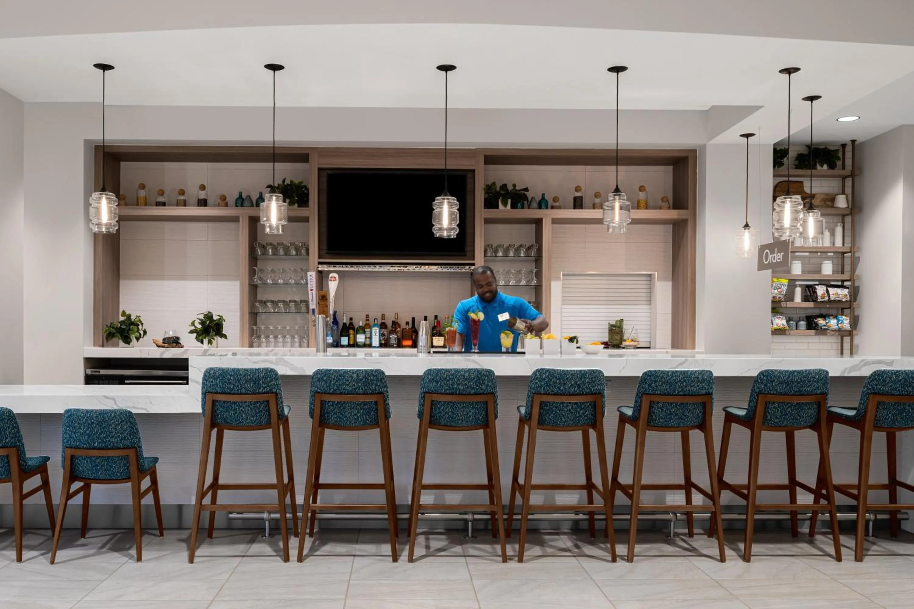 Restaurant/places to eat in EVEN Hotel Atlanta - Cobb Galleria by IHG