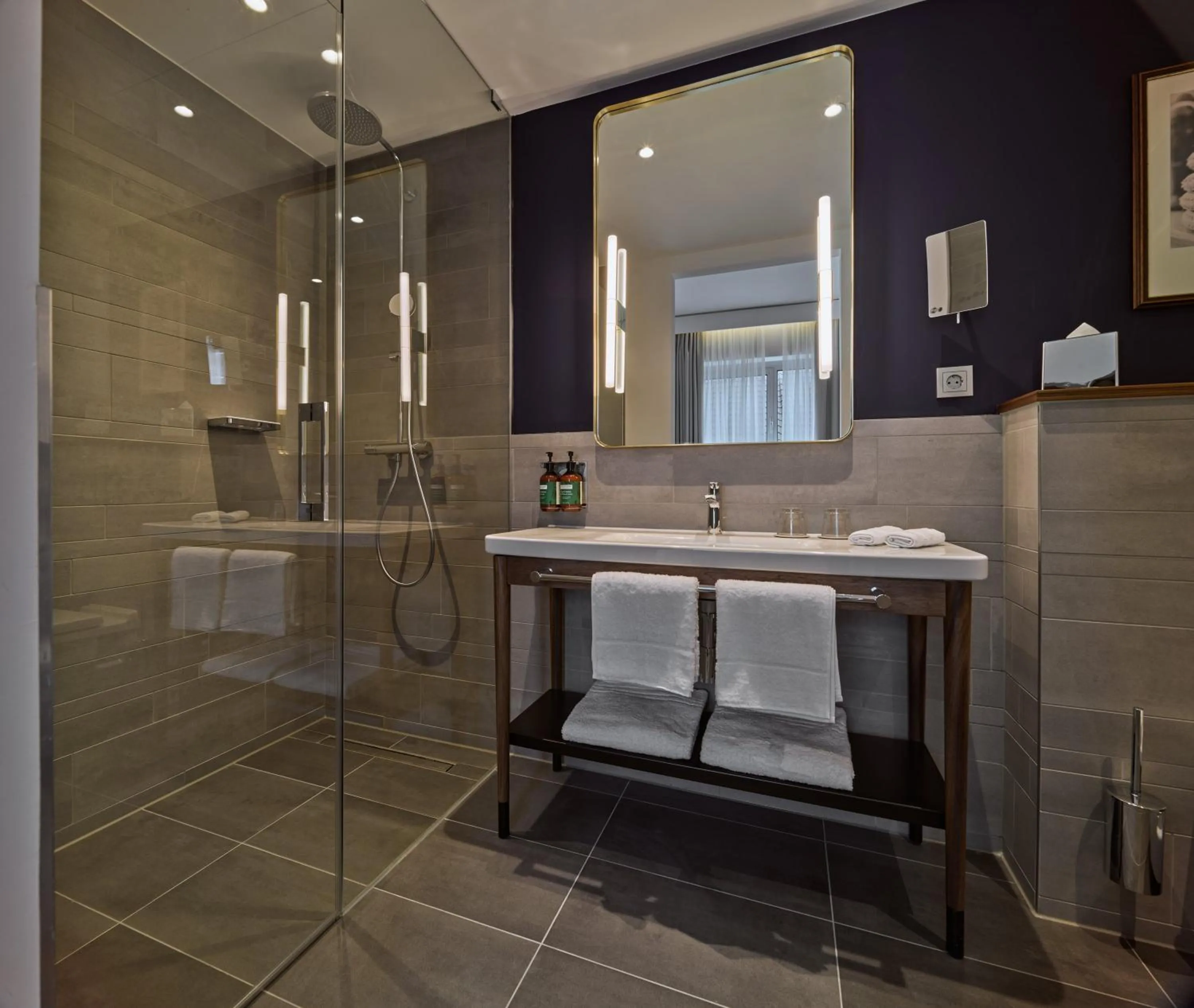 Bathroom in voco The Hague by IHG