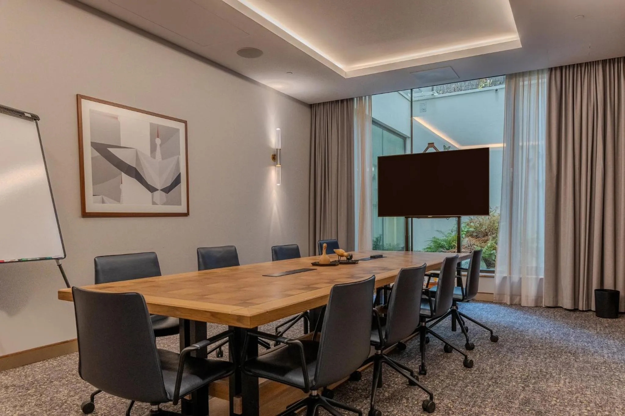 Meeting/conference room in voco The Hague by IHG