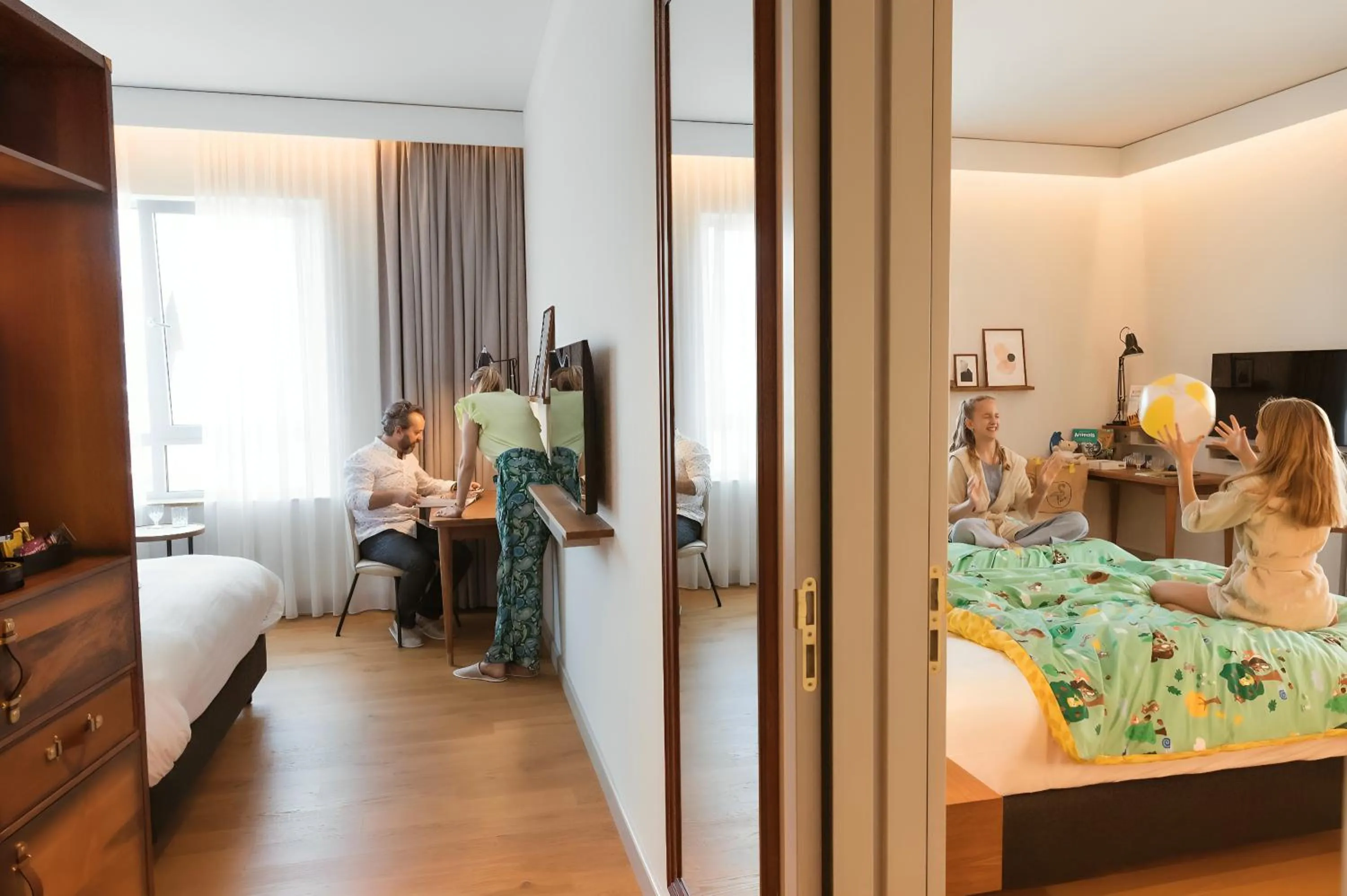 Bedroom, Bed in voco The Hague by IHG