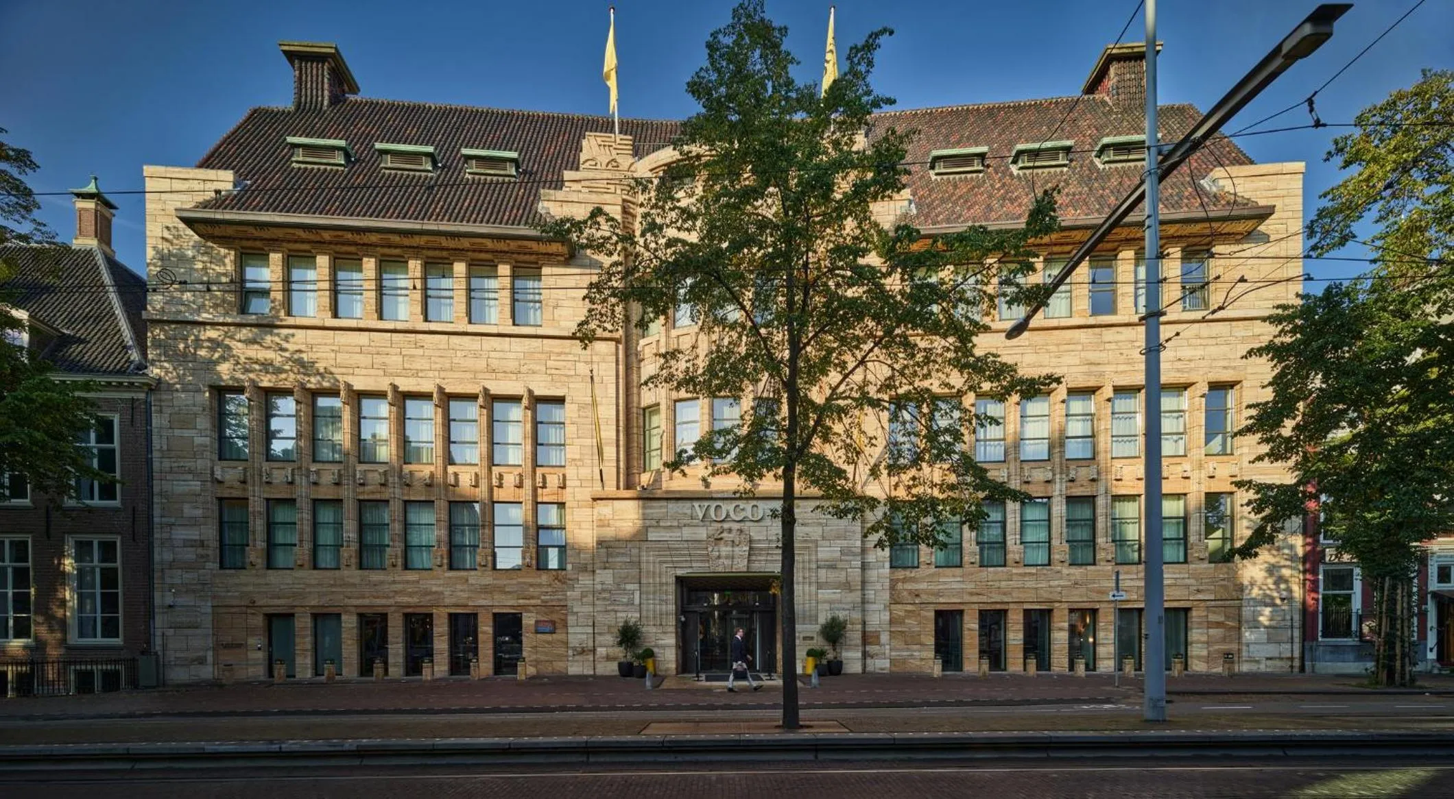 Property building in voco The Hague by IHG