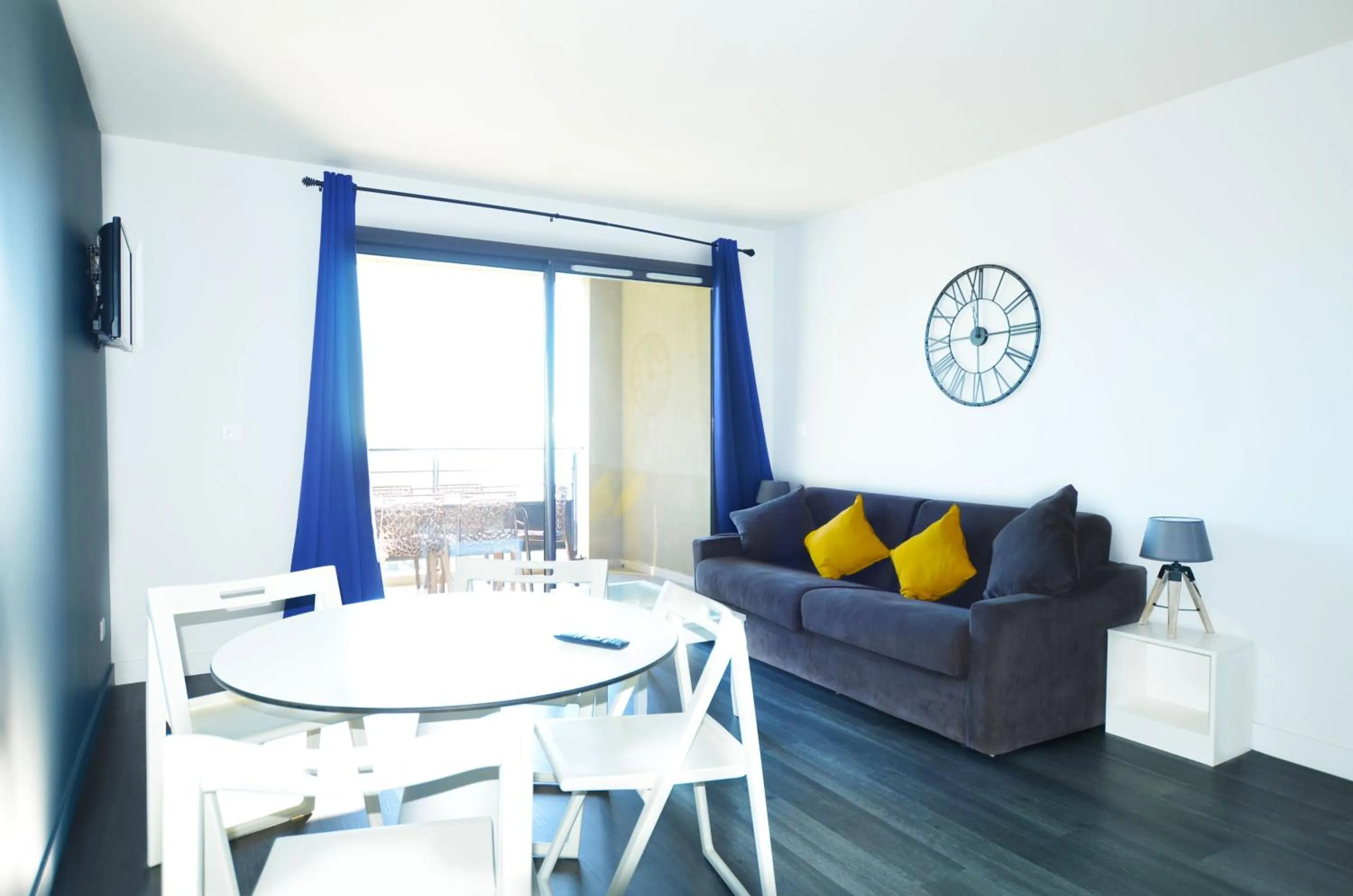 Living room in La Perle d'Eze - Aparthotel