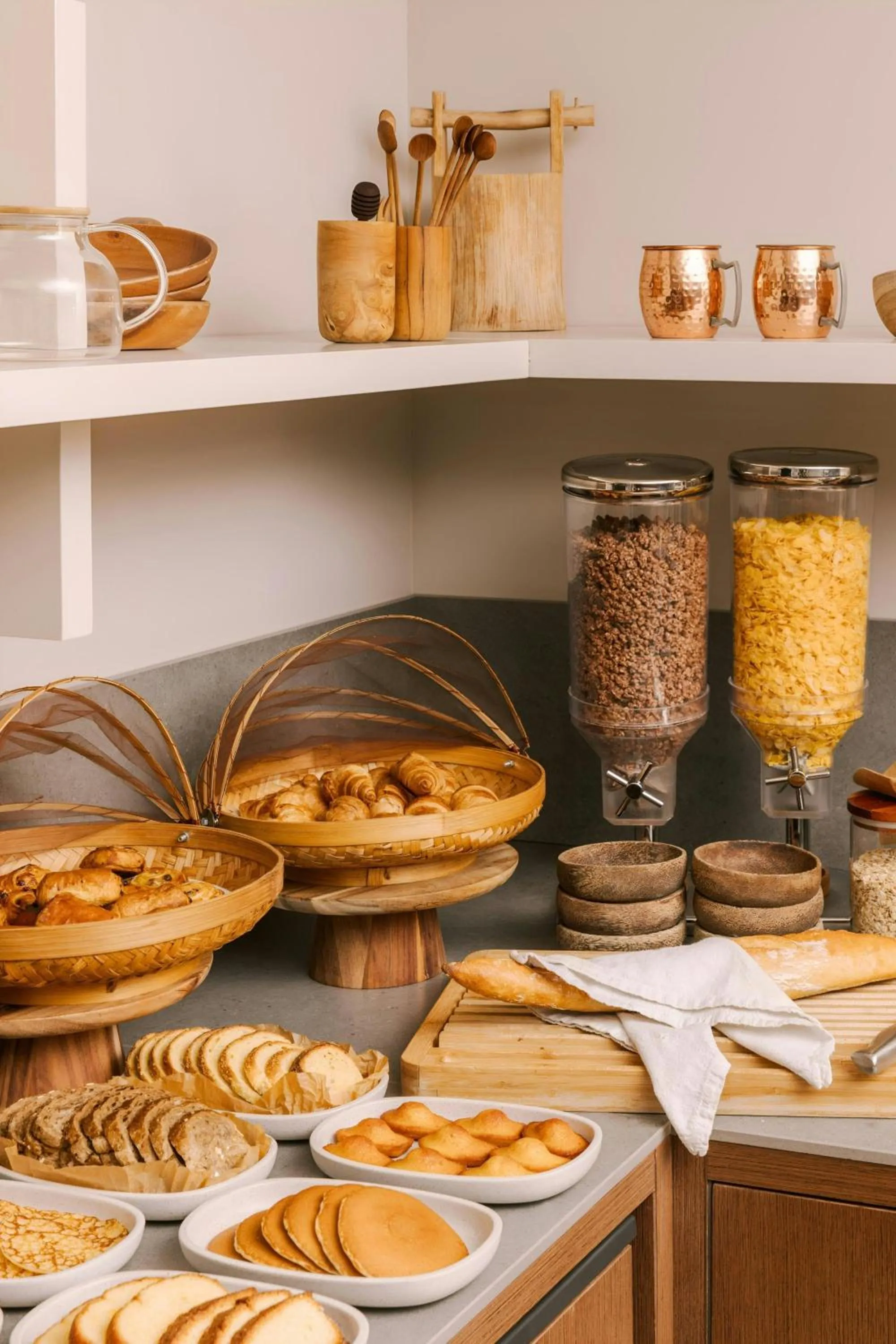 Breakfast in Yelo Jean Médecin Hotel, Sonder by Marriott Bonvoy