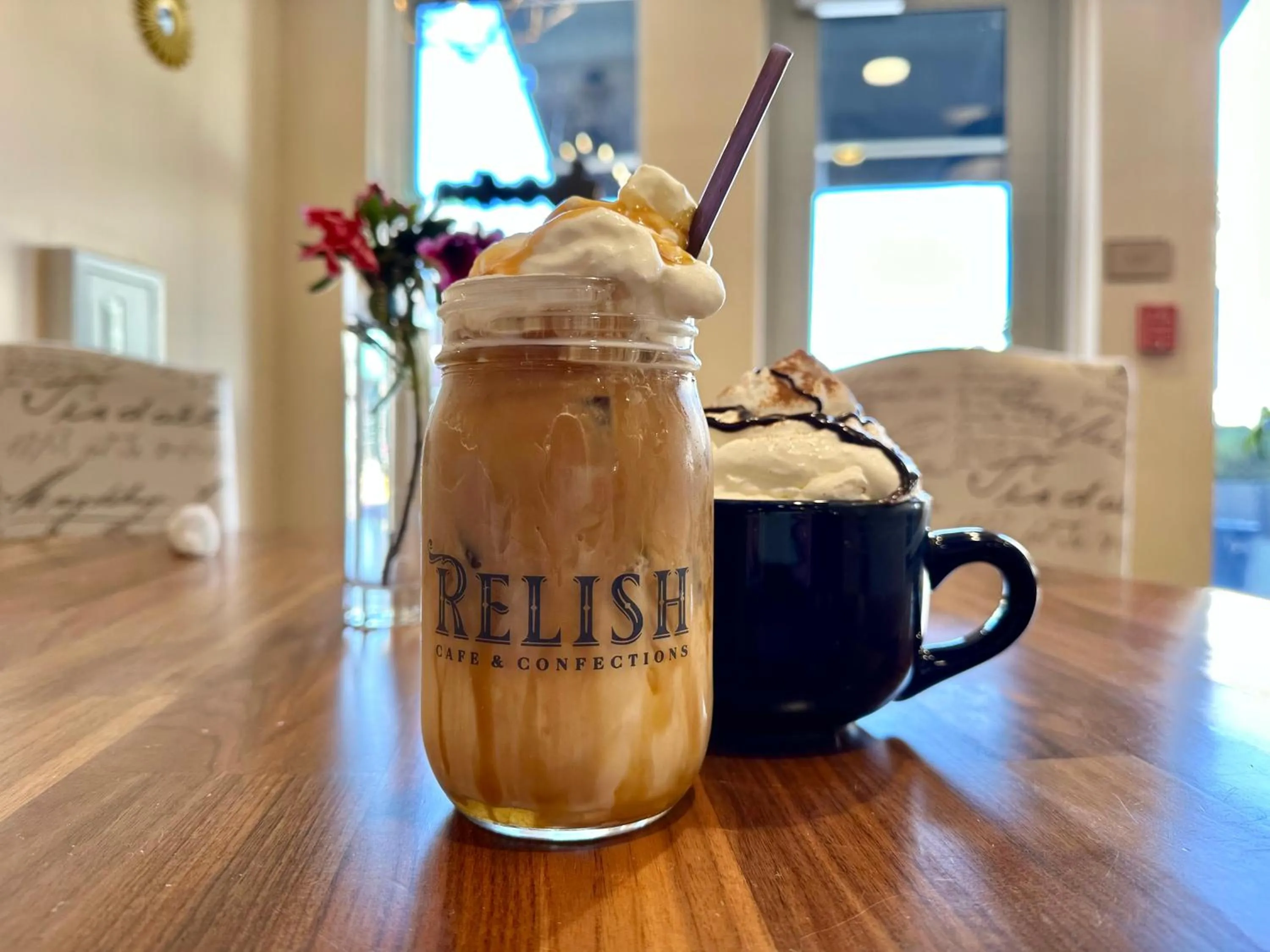 Drinks in Hotel Elkhart, Tapestry Collection By Hilton