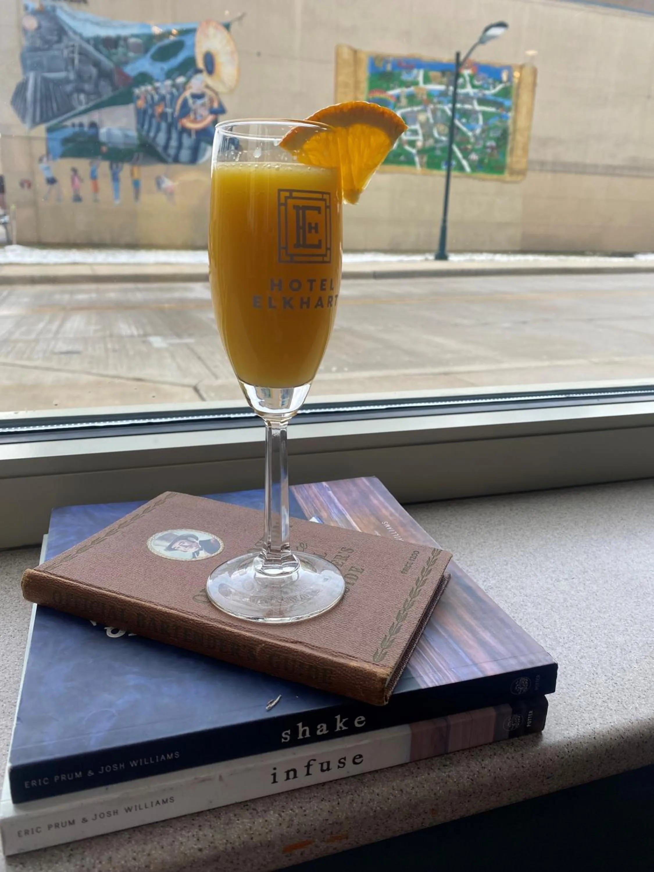 Drinks in Hotel Elkhart, Tapestry Collection By Hilton