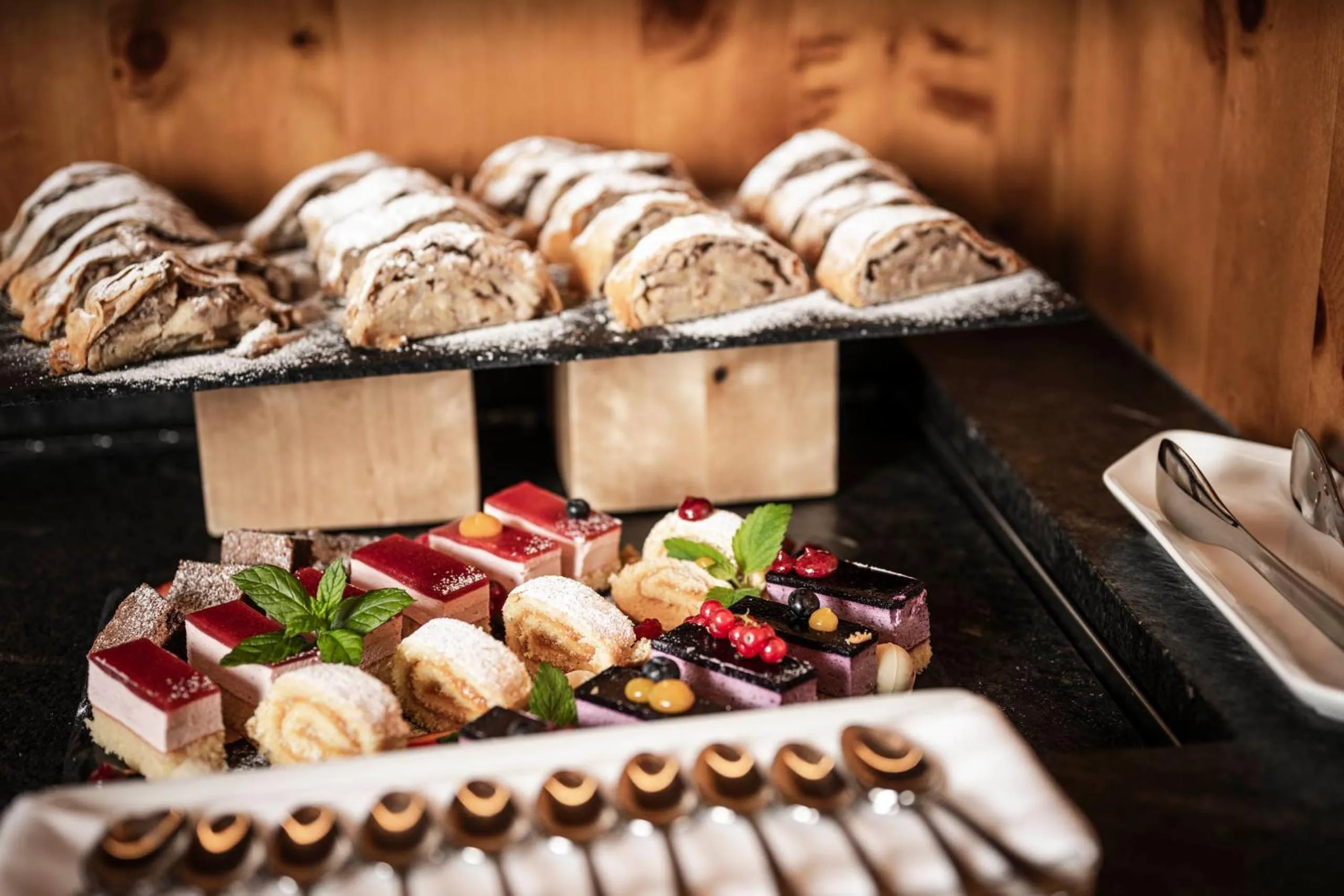 Food and drinks in eva,VILLAGE