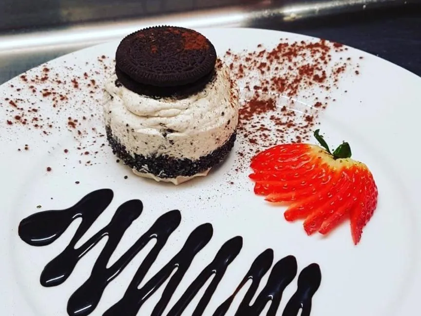 Dining area in The WatersEdge, Canal Cottages