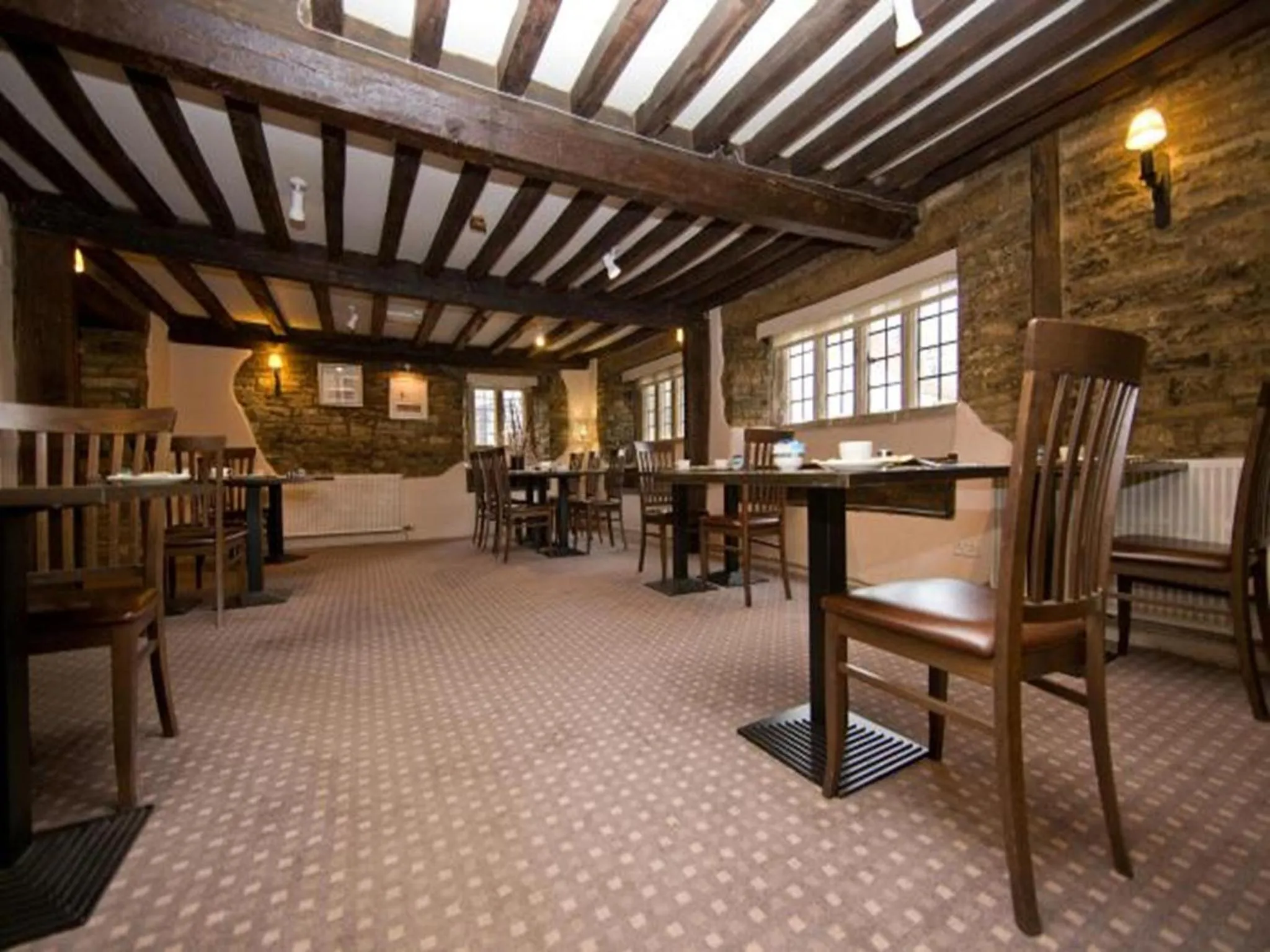 Restaurant/places to eat in Mullions 51 B&B