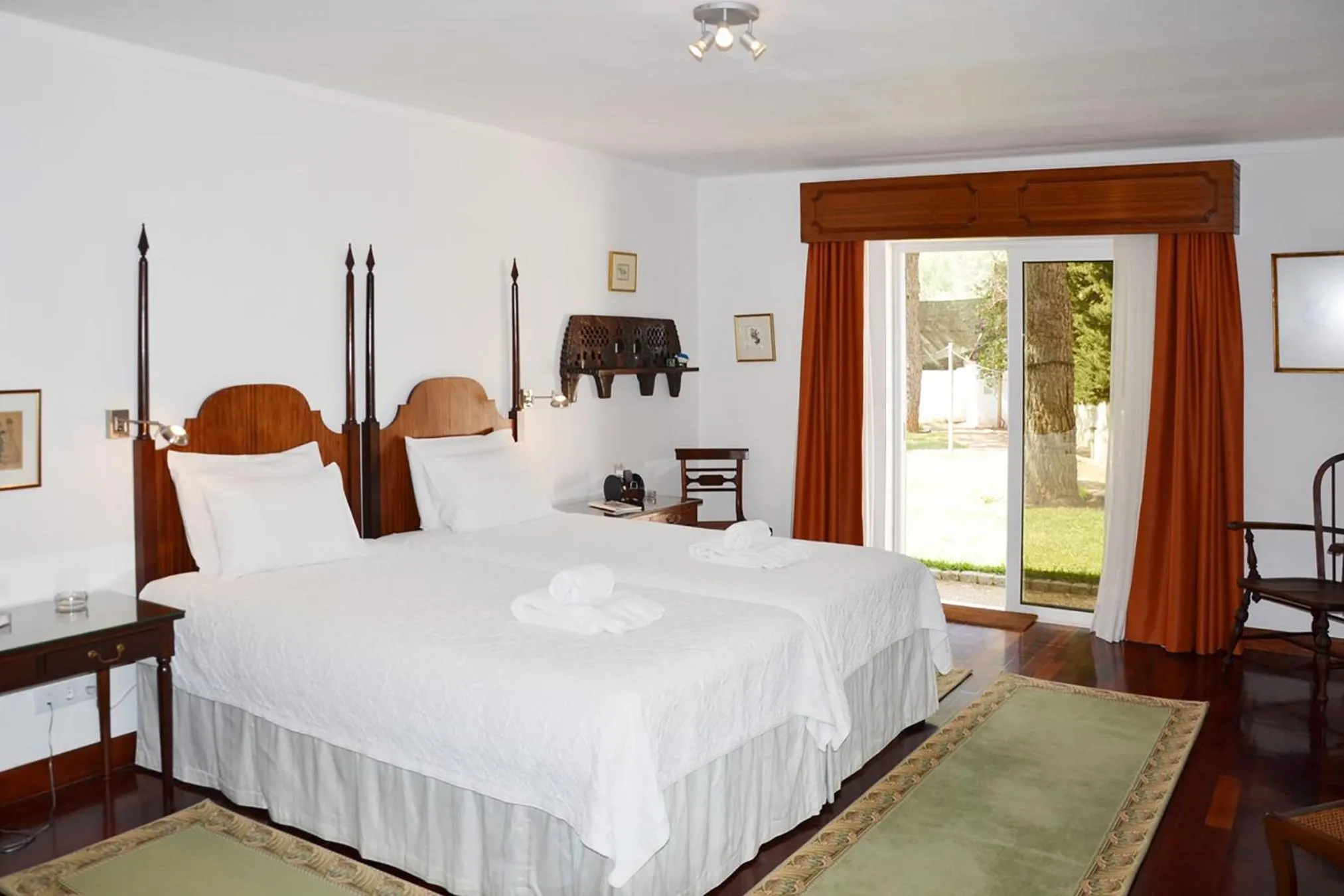 Bedroom, Bed in Casa Três Palmeiras