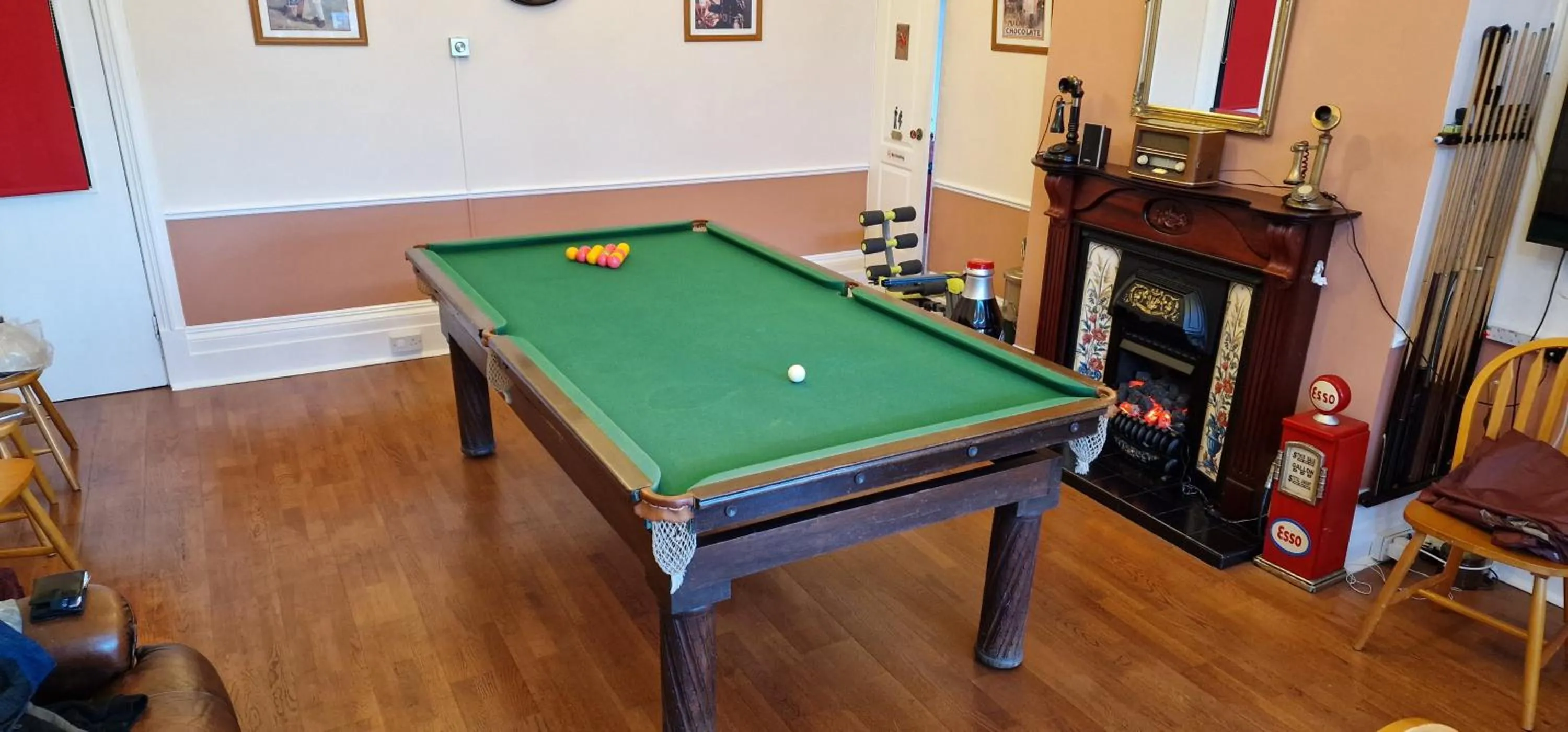 Game Room in Cherrylee