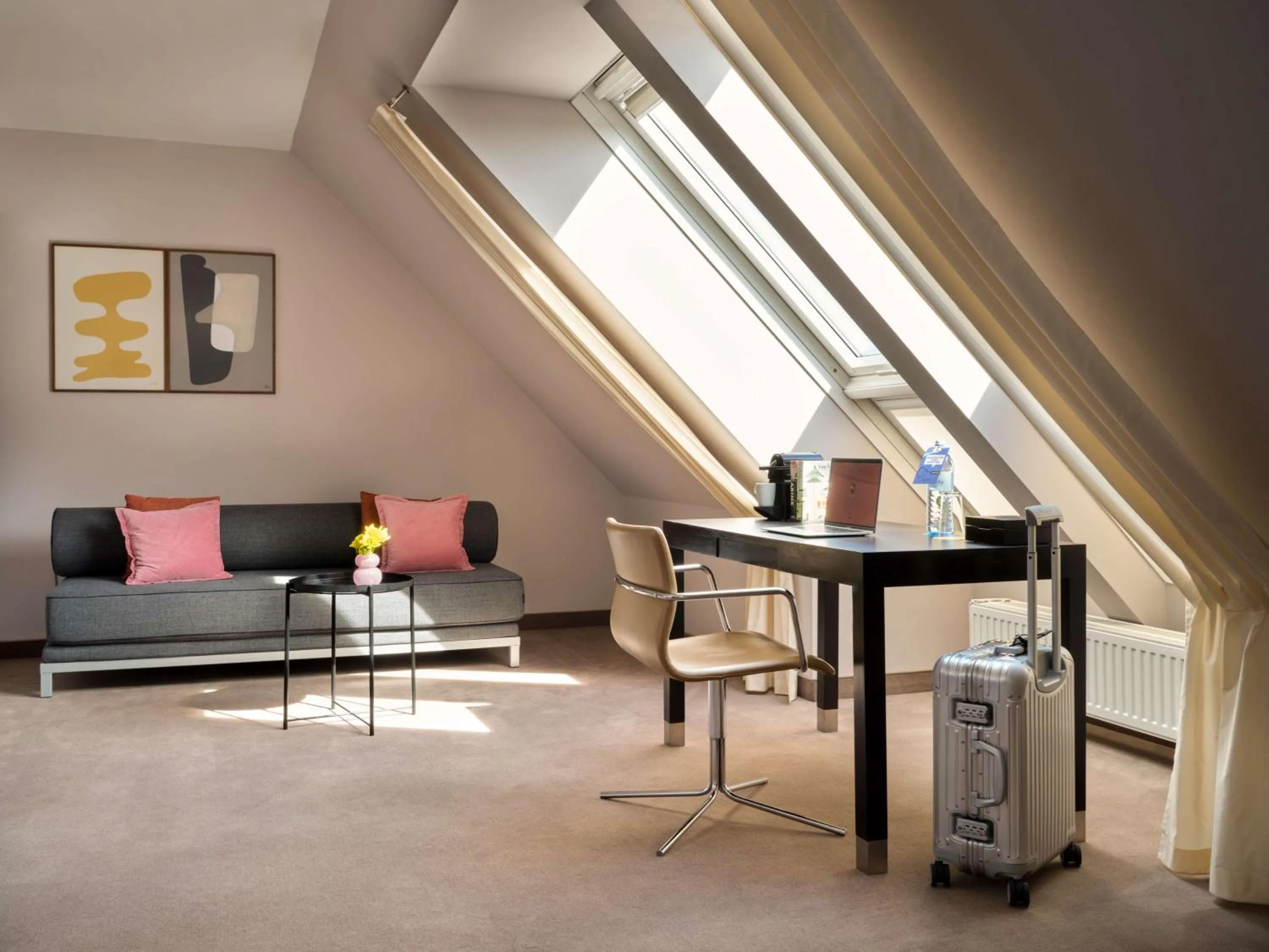 Living room in Flemings Hotel Wien-Stadthalle