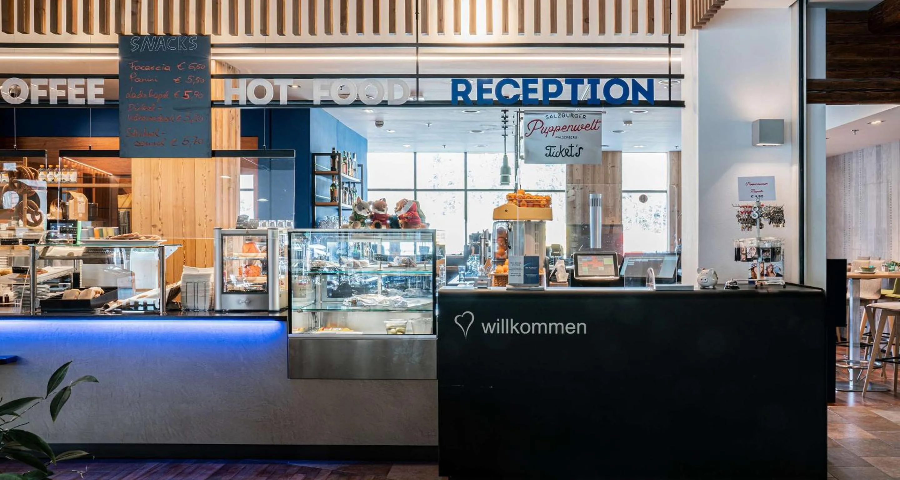 Lobby or reception in Best Western Hotel am Walserberg